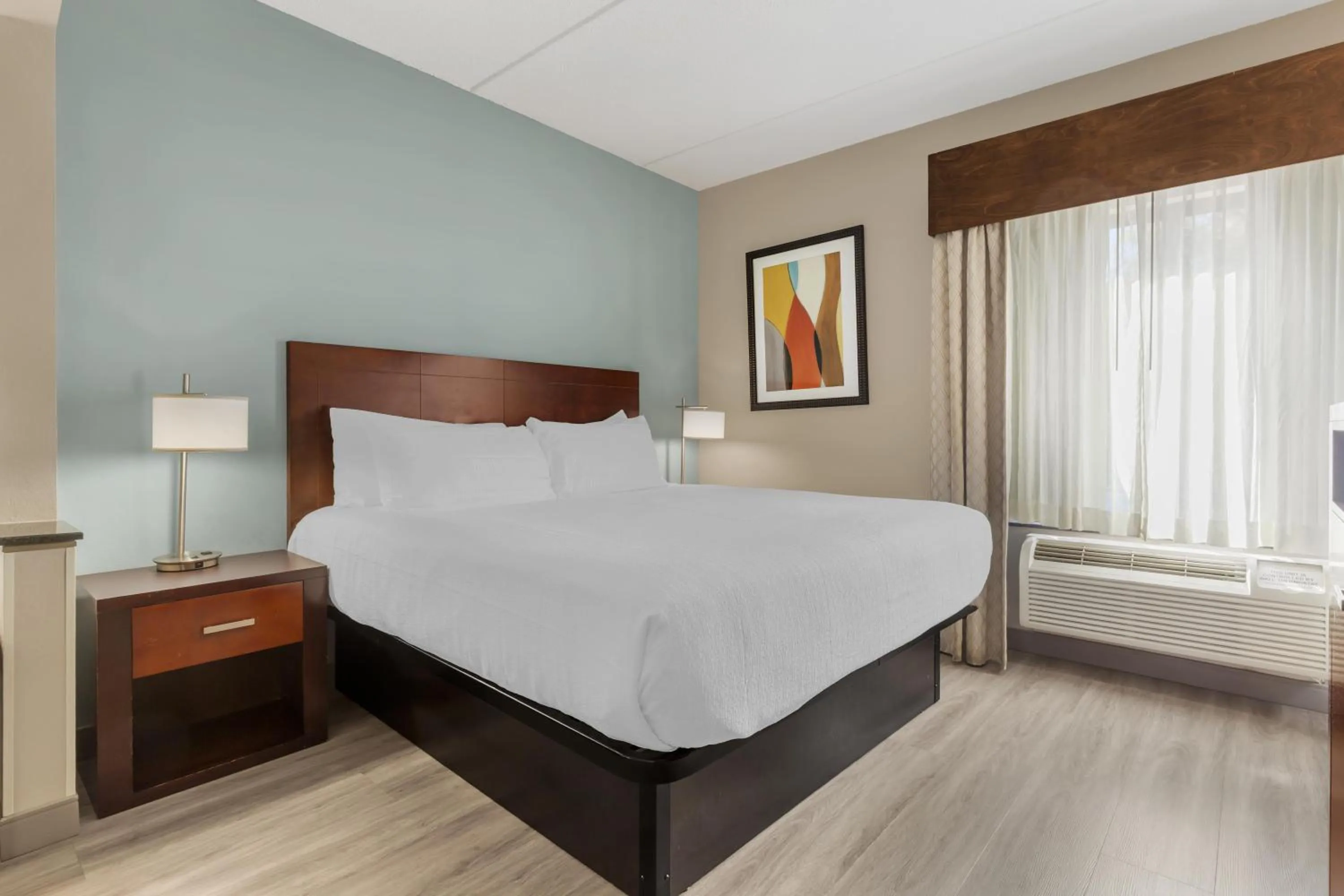 Bedroom, Bed in Best Western Plus Suites Greenville