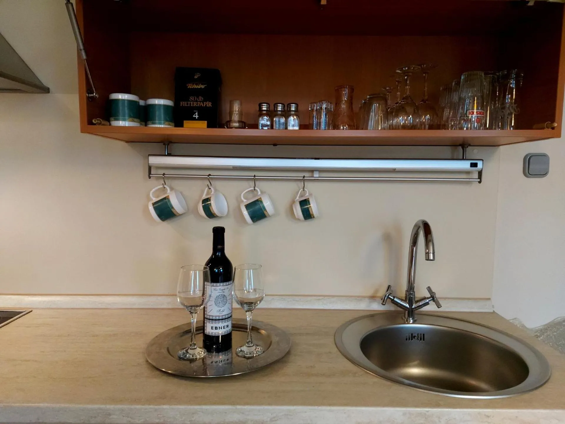 Kitchen or kitchenette in A Mecsek Gyöngye Apartmanhaz