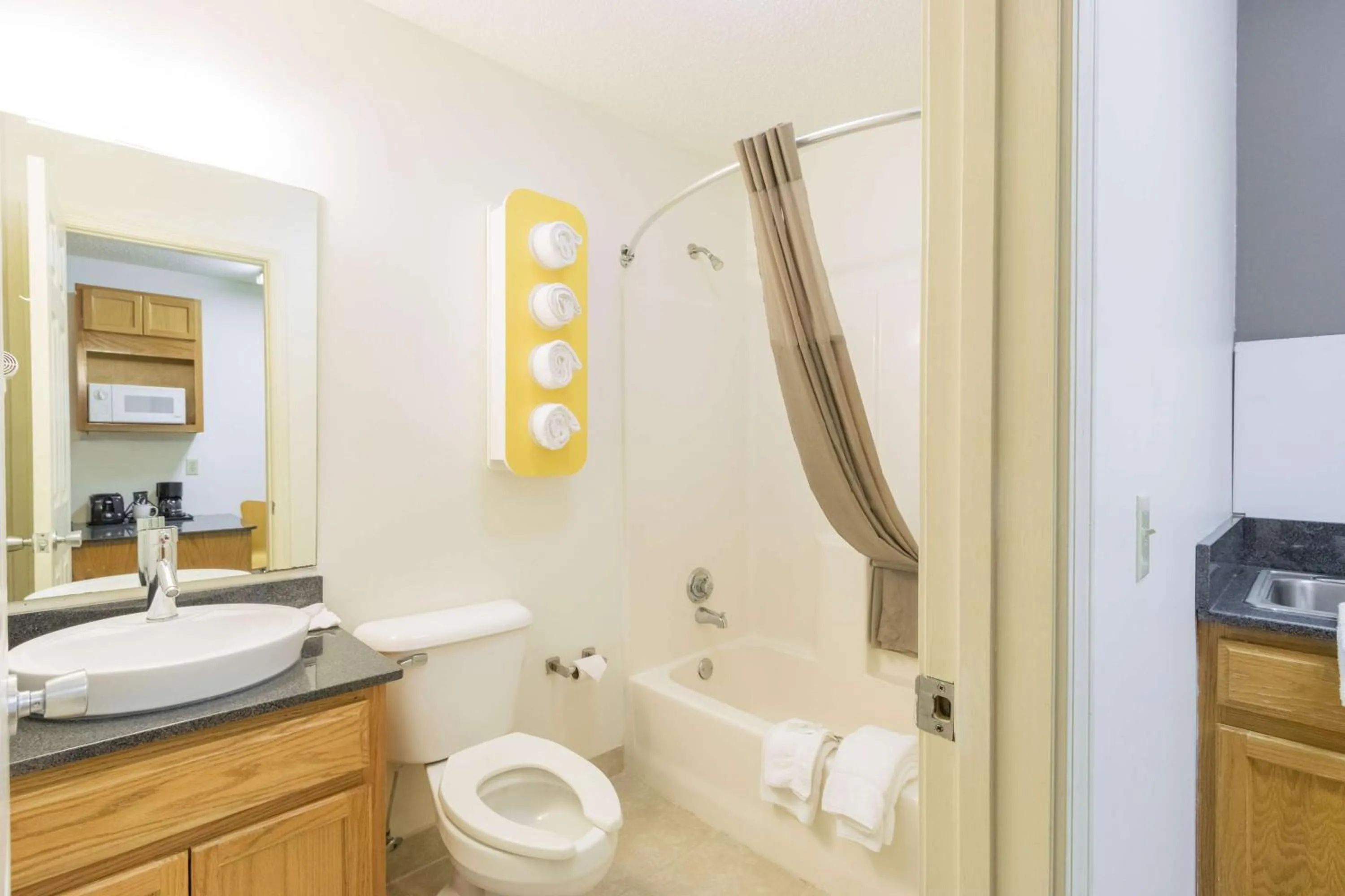 Shower in Studio 6-Statesboro, GA