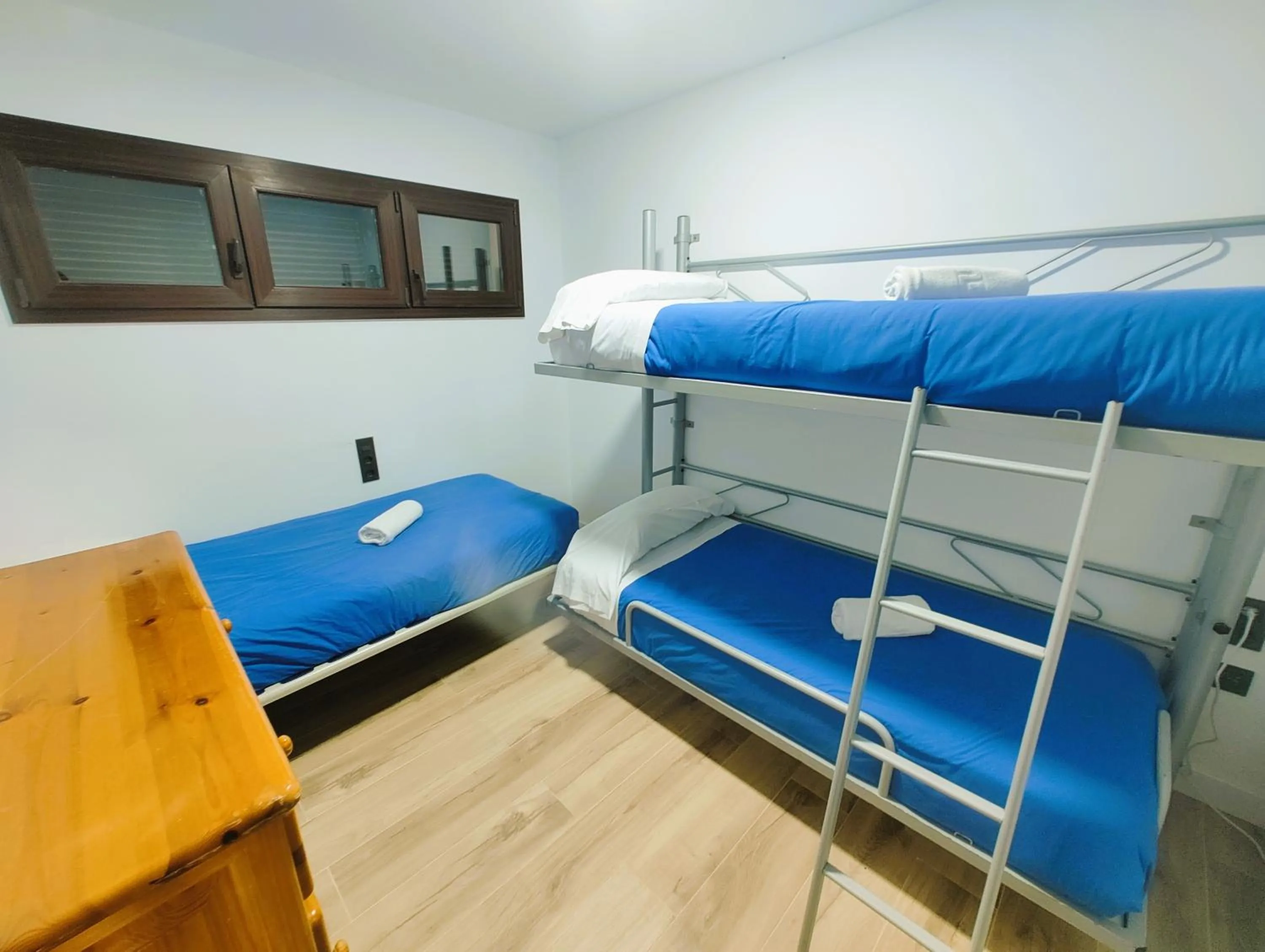 Bed in TODOSIERRANEVADA ZONA BAJA - MONTBLANC VISTAS A LA MONTANA - Junto a los Telecabinas