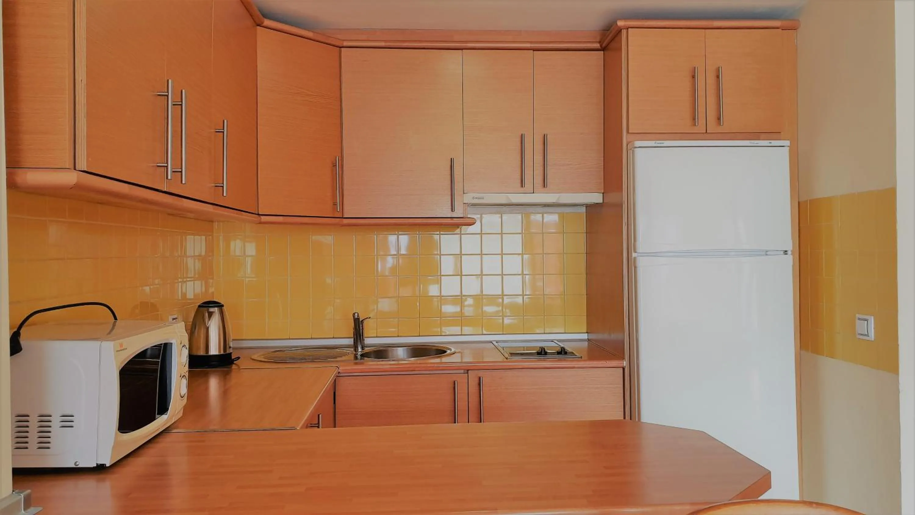 TODOSIERRANEVADA ZONA BAJA - MONTBLANC VISTAS A LA MONTANA - Junto a los Telecabinas