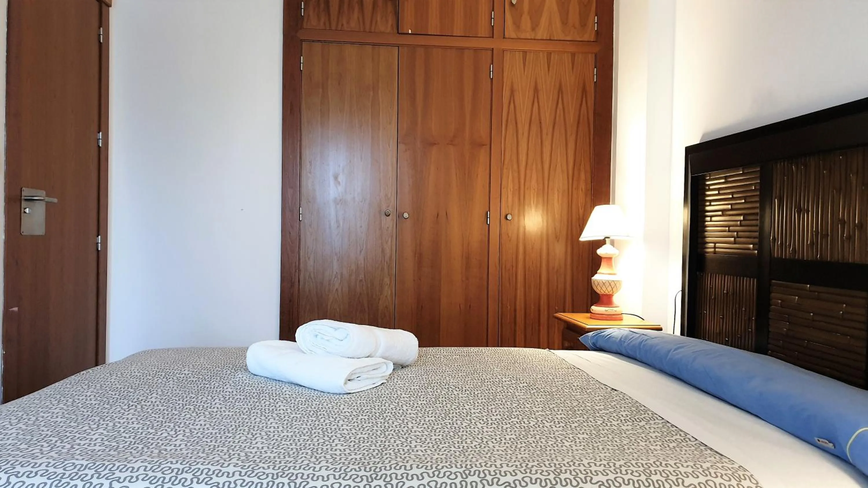 Bed in TODOSIERRANEVADA ZONA BAJA - MONTBLANC VISTAS A LA MONTANA - Junto a los Telecabinas