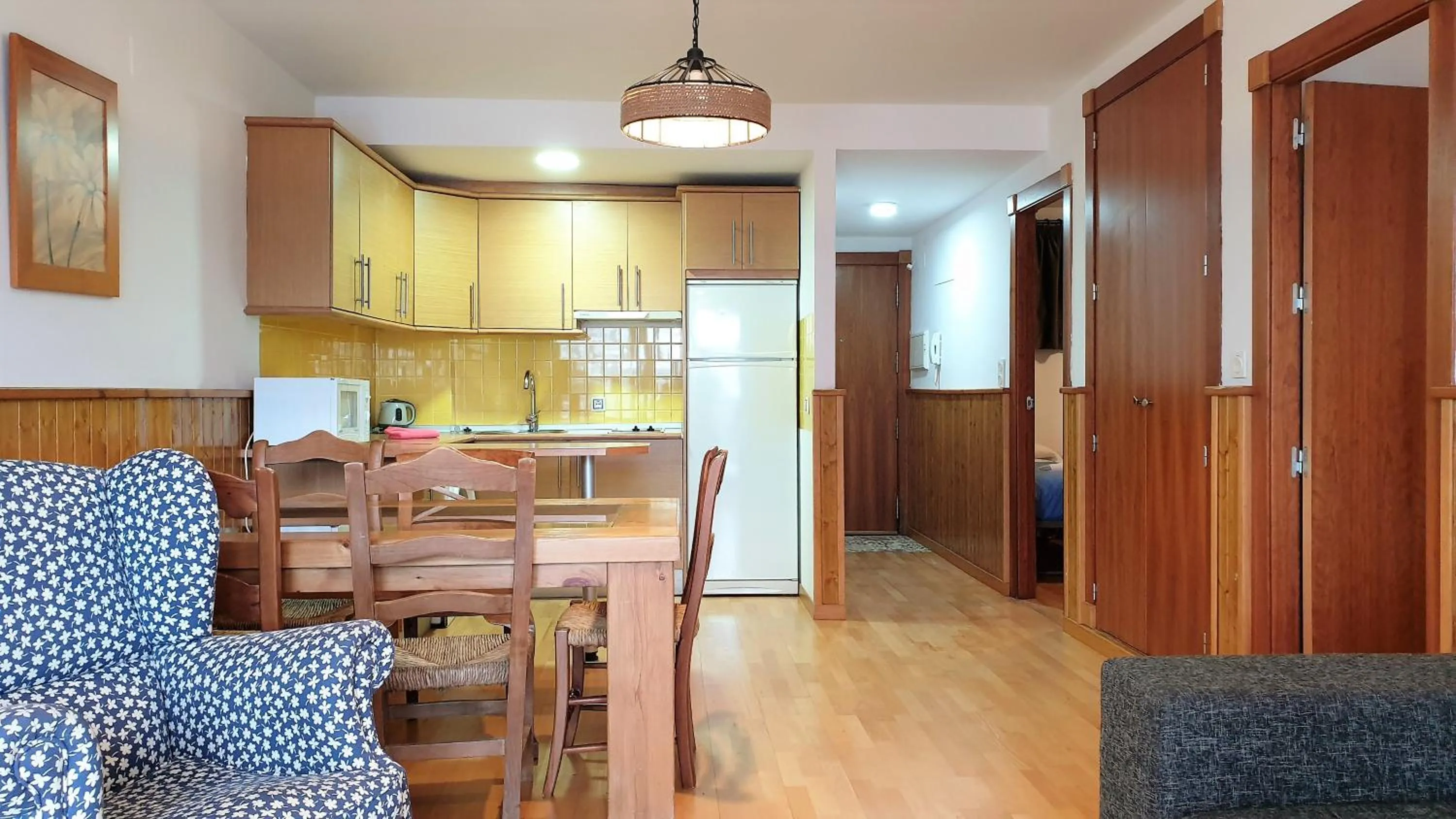 TODOSIERRANEVADA ZONA BAJA - MONTBLANC VISTAS A LA MONTANA - Junto a los Telecabinas