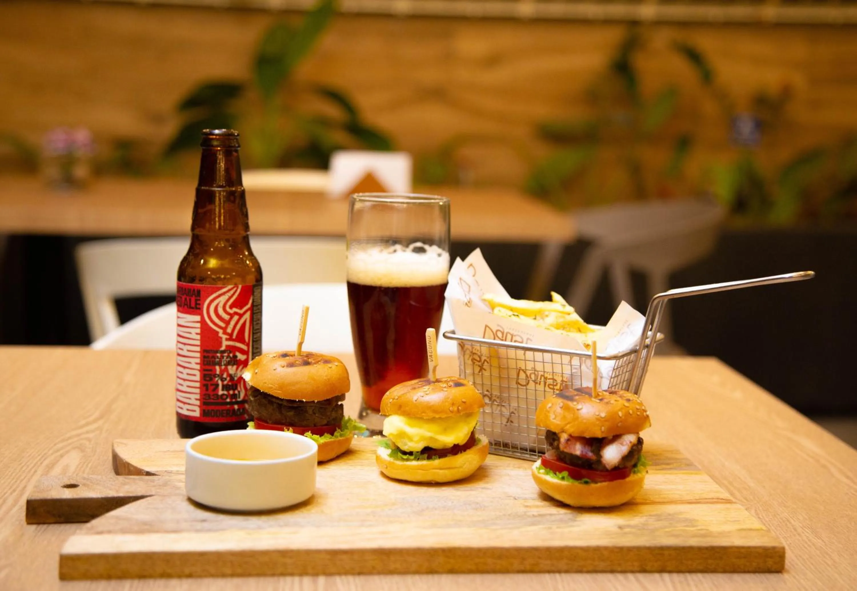 Restaurant/places to eat in Palmetto Hotel Business San Borja