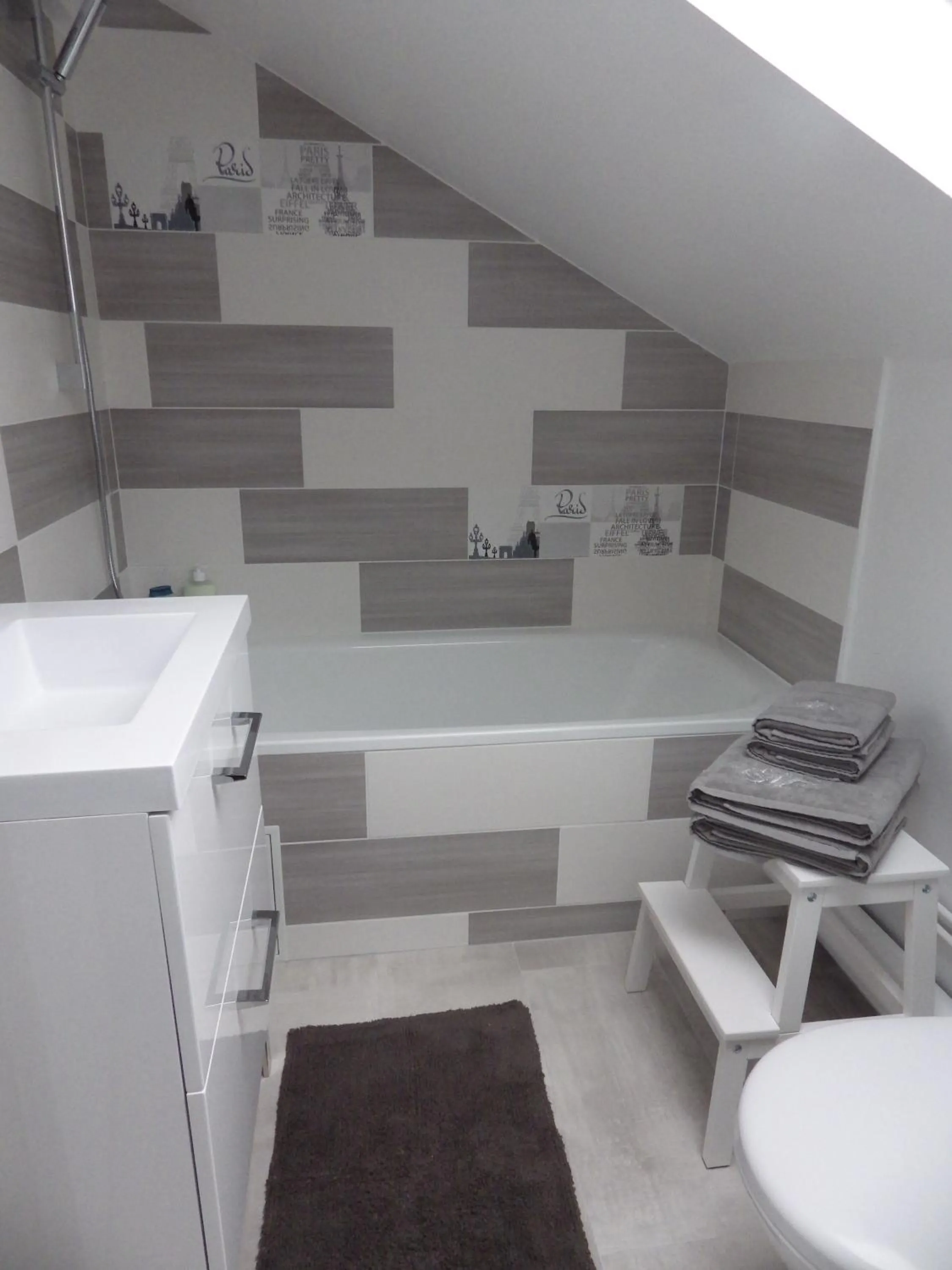 Bathroom in Les Tournelles