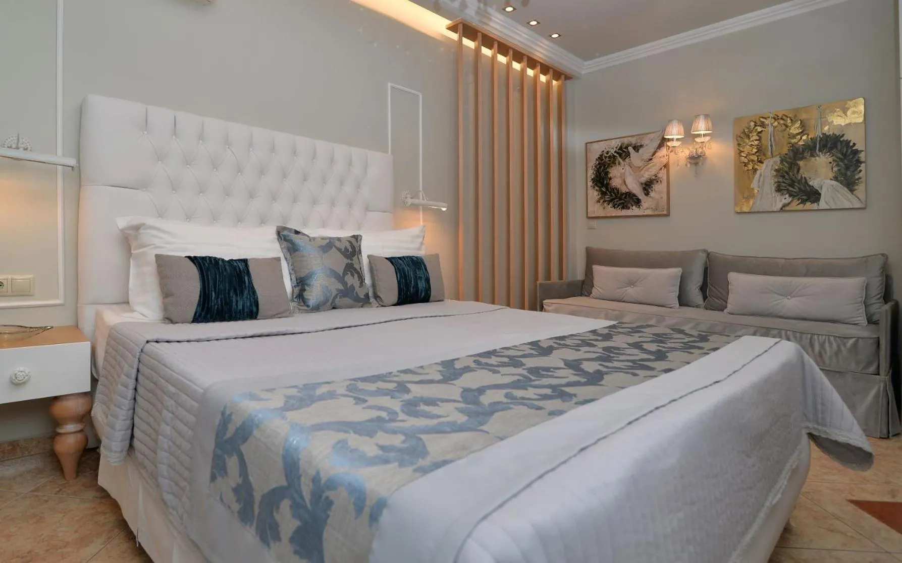 Bed in Epavlis Luxury apts