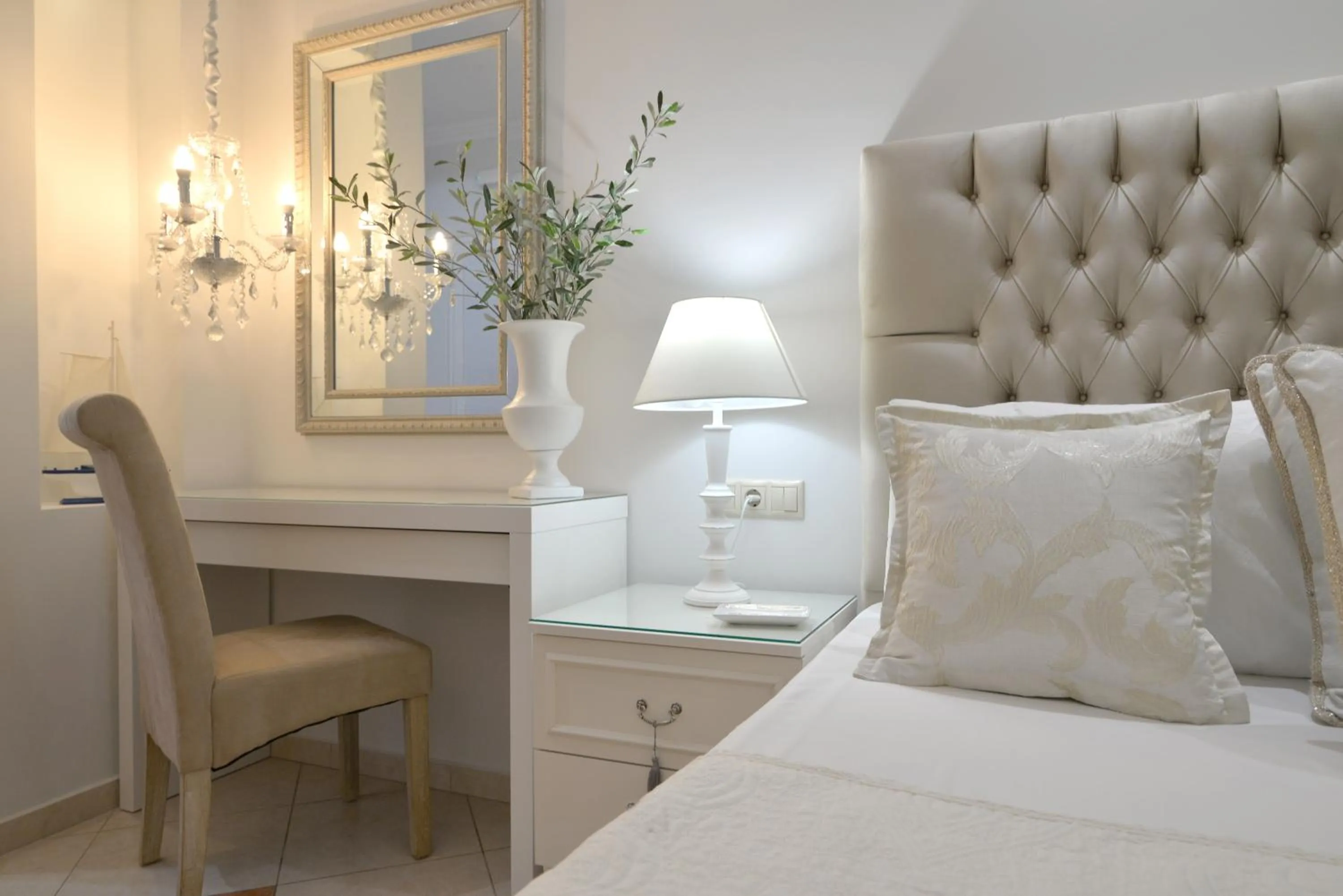 Bed in Epavlis Luxury apts