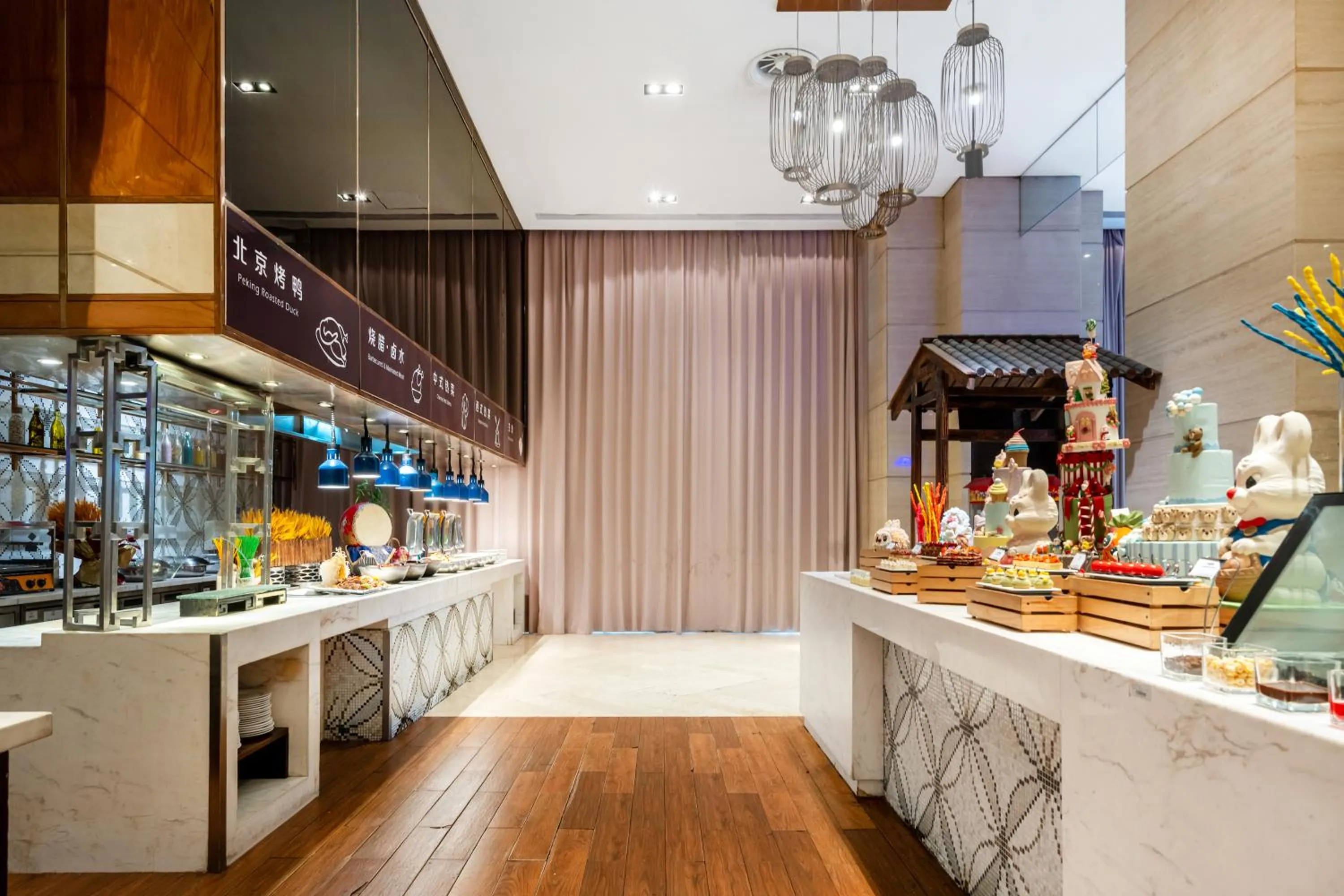 Restaurant/places to eat in Wanda Realm Langfang