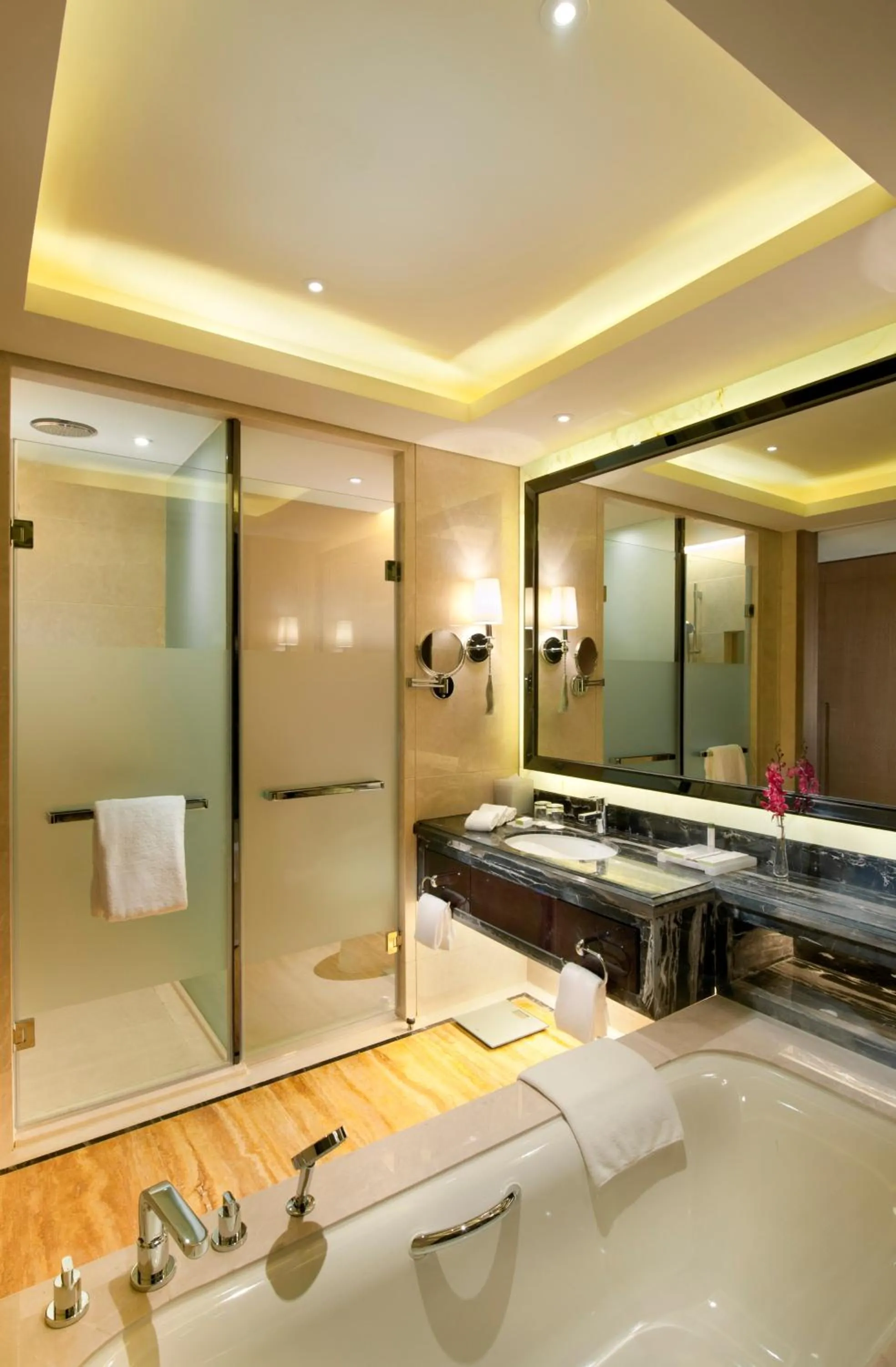 Deluxe Twin Room in Wanda Realm Langfang