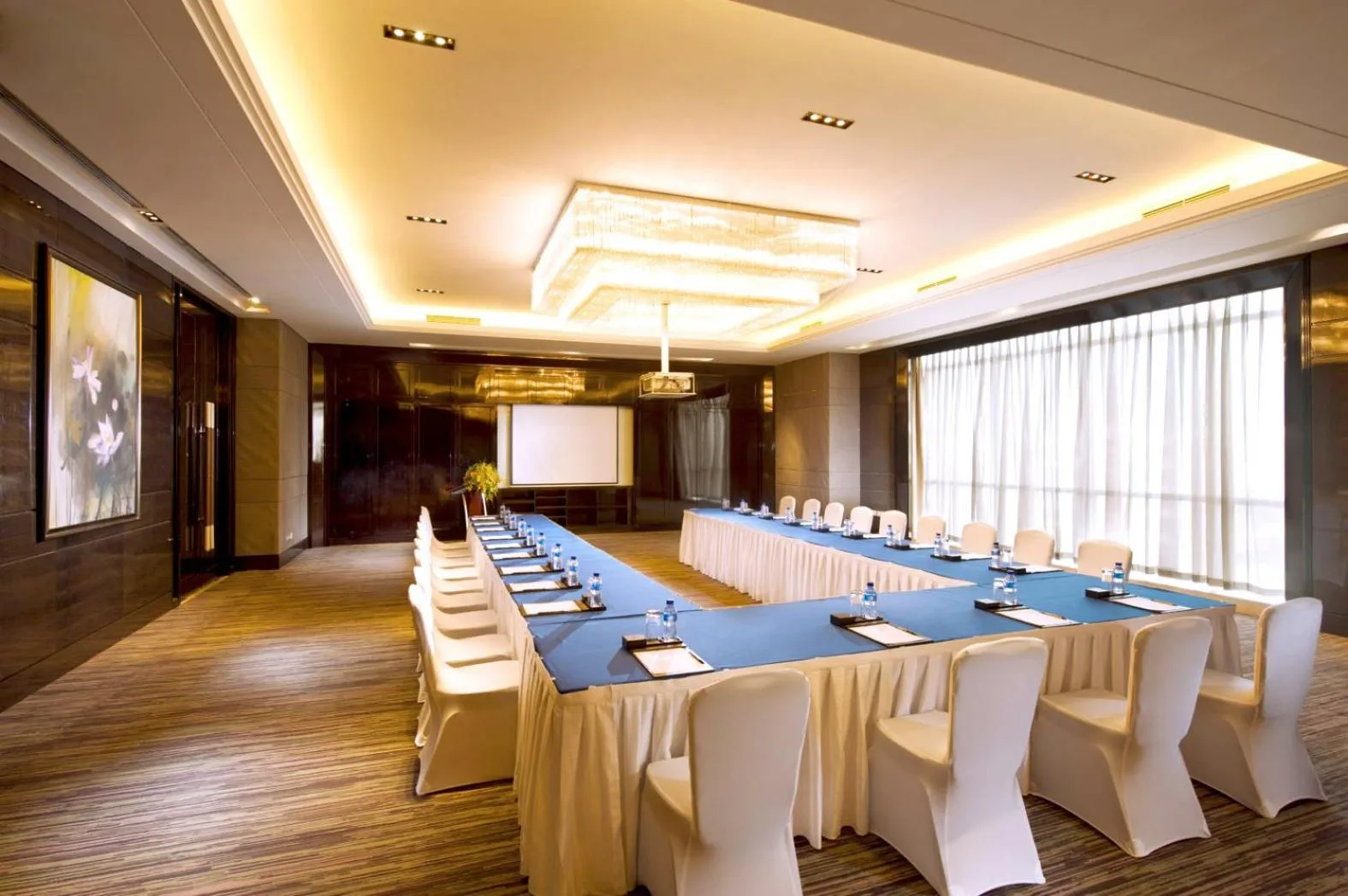 Meeting/conference room in Wanda Realm Langfang