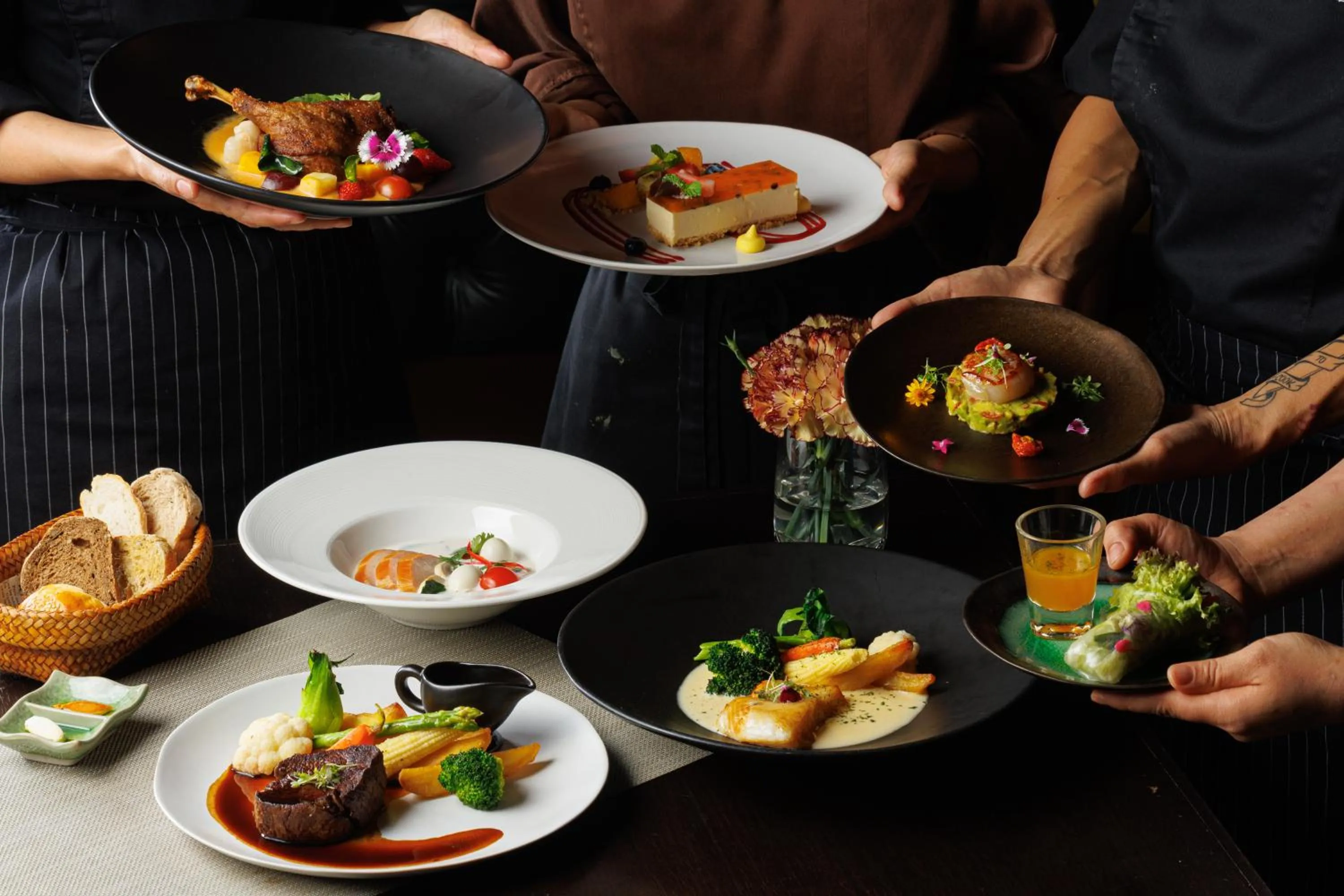 Restaurant/places to eat in 137 Pillars House