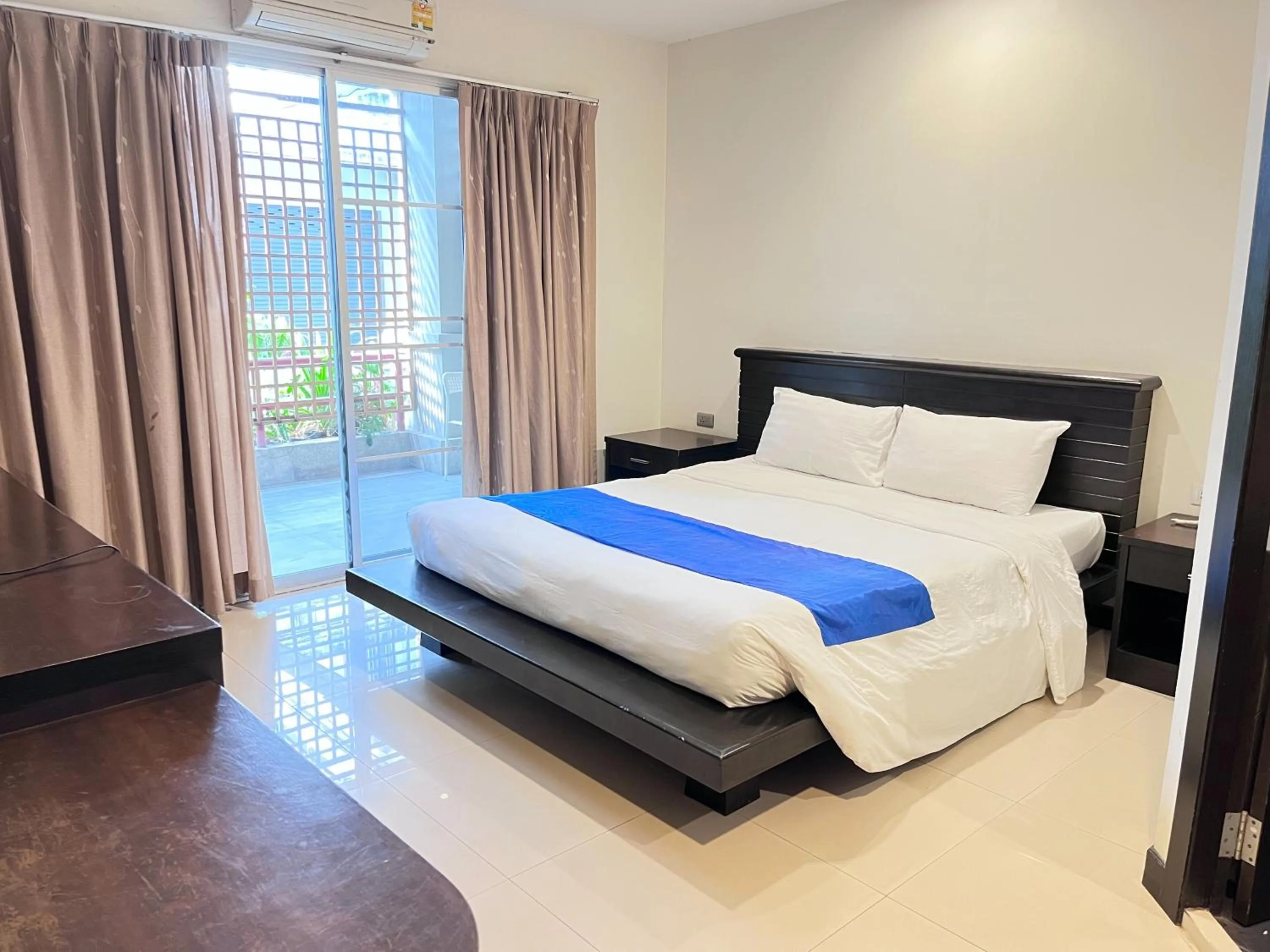 Bedroom, Bed in Lub Sbuy Hostel