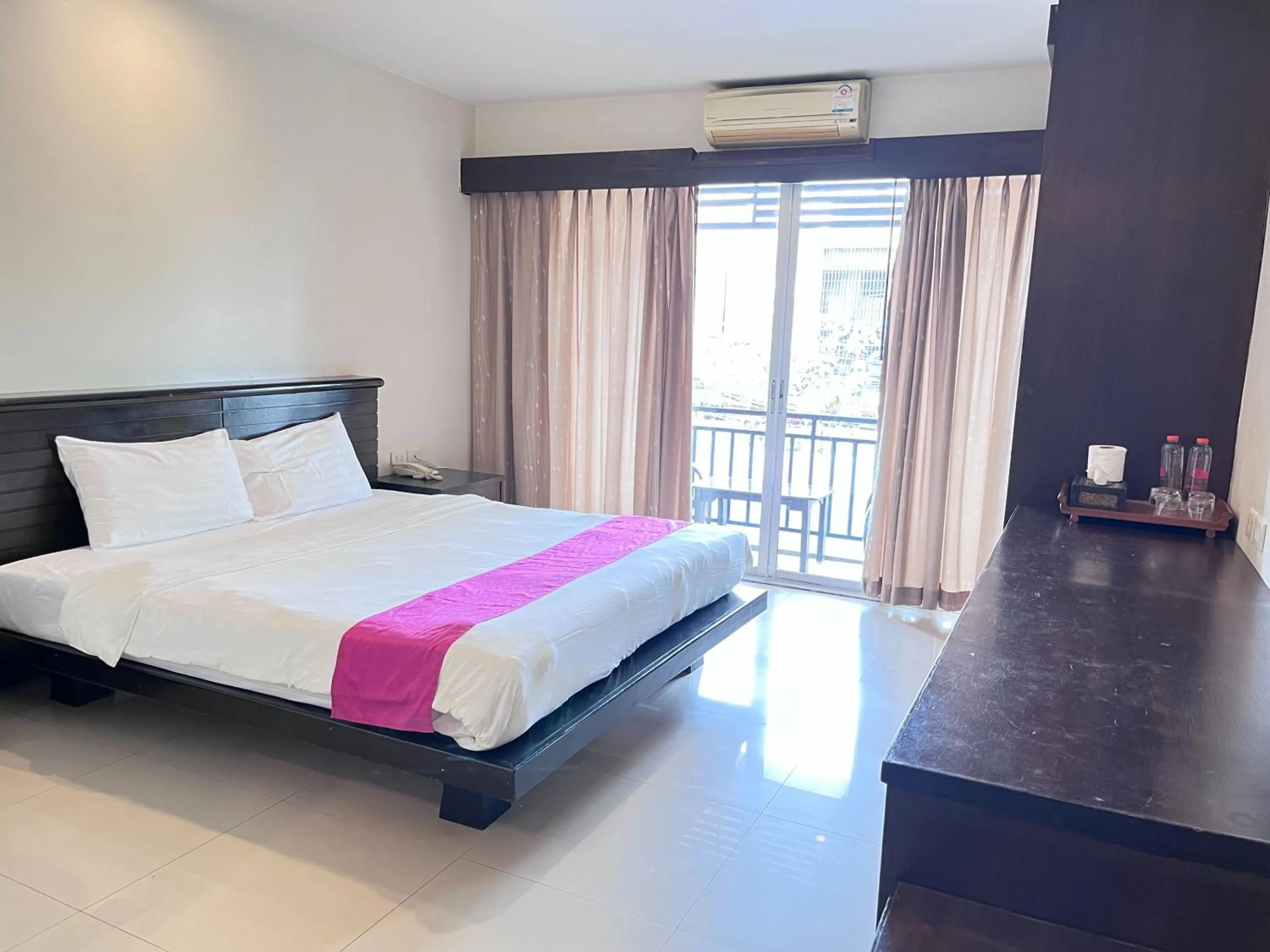 Bedroom, Bed in Lub Sbuy Hostel