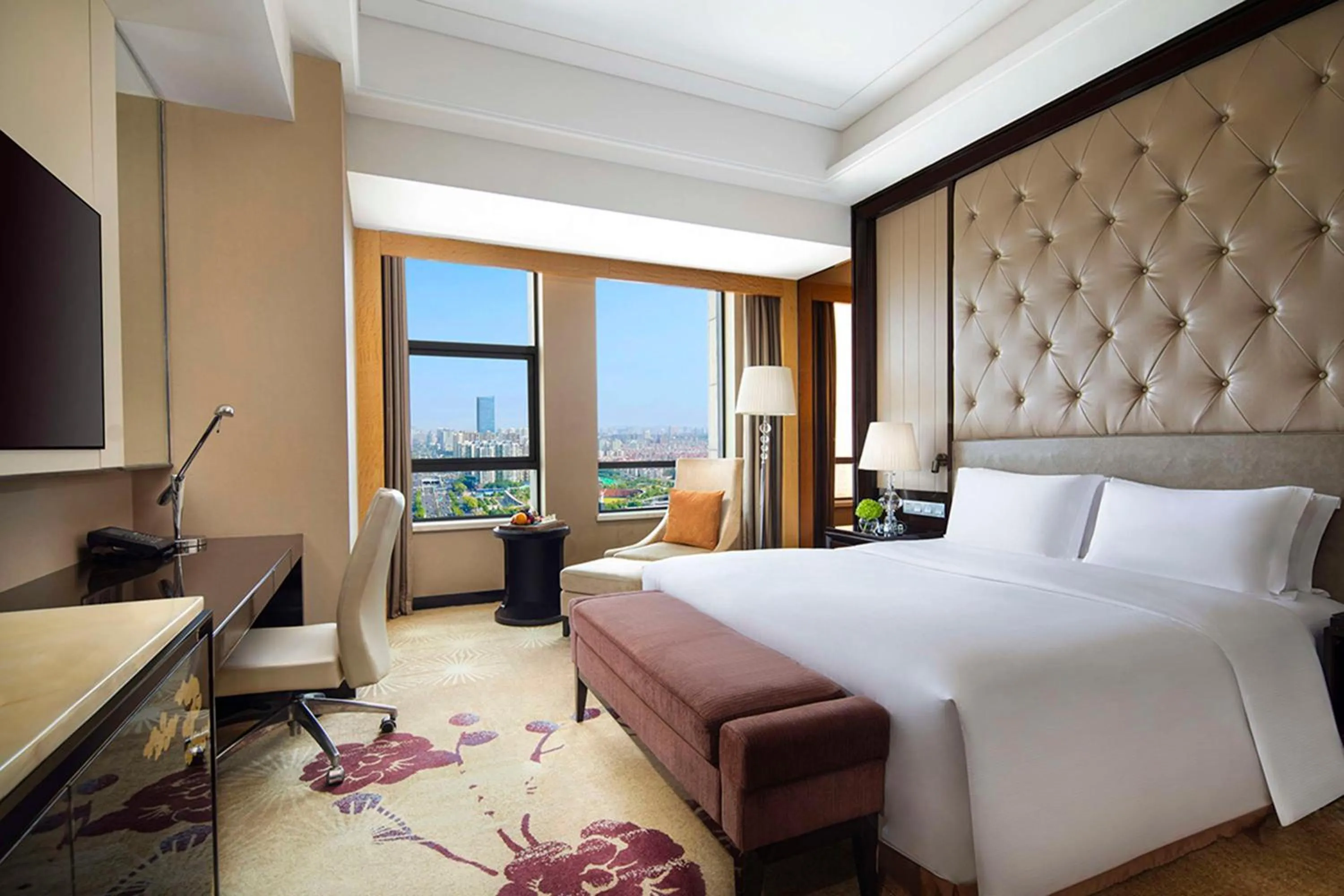 Bedroom, Bed in Hilton Nanjing