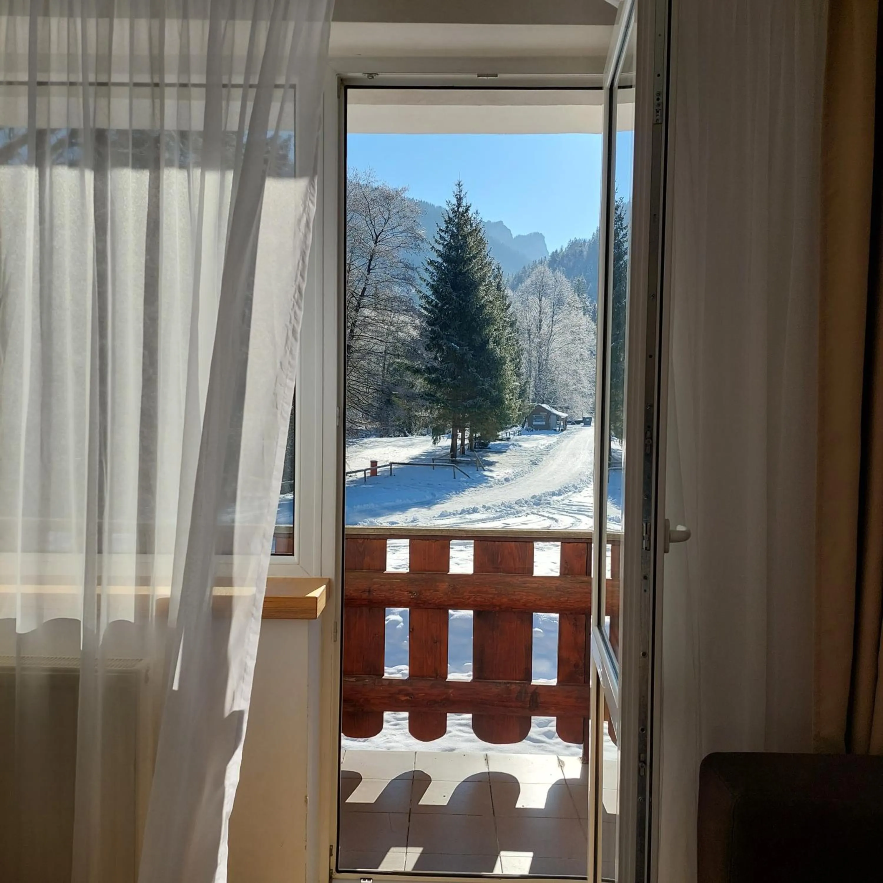 Balcony/Terrace, Pool View in Hotel Diery