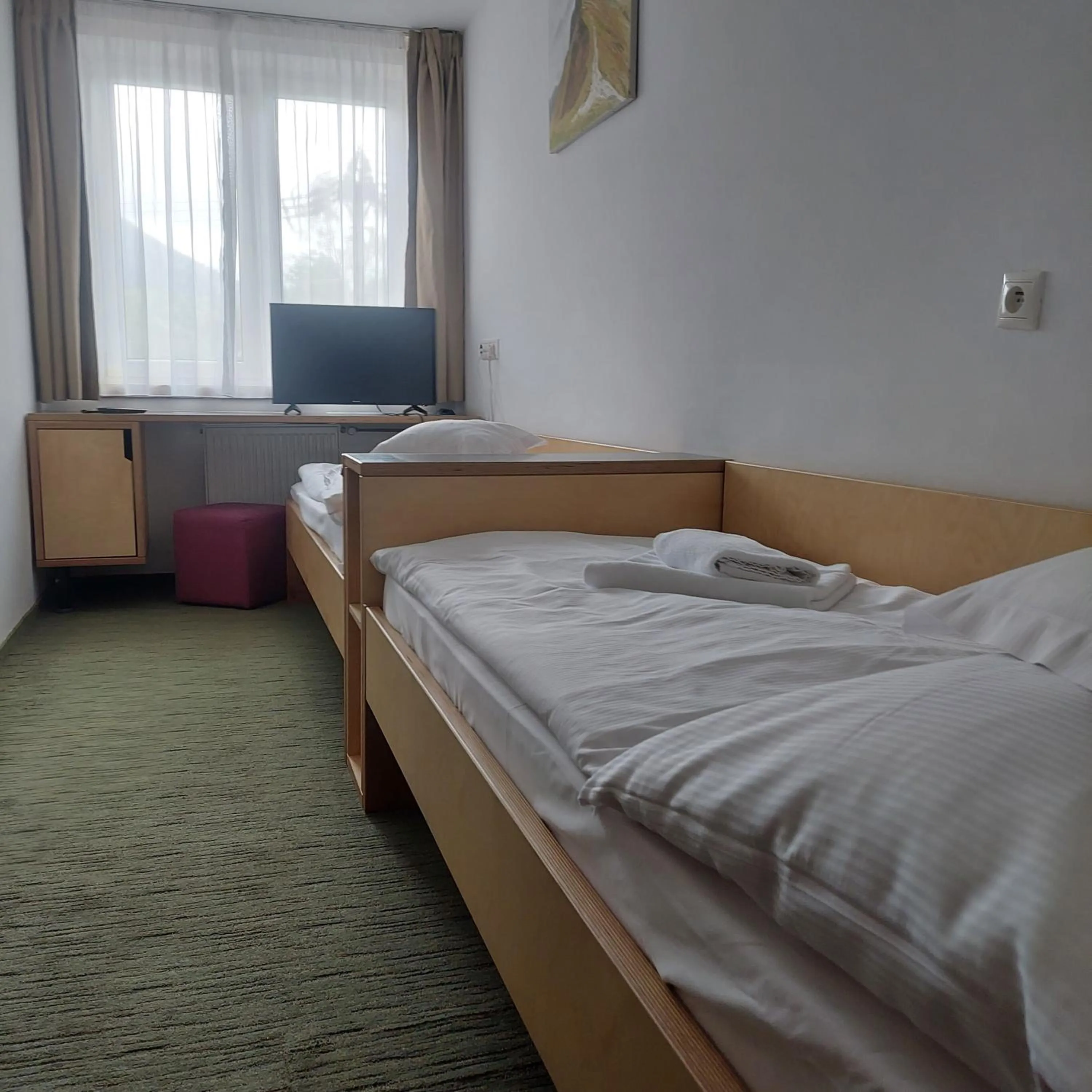 Bedroom, Bed in Hotel Diery