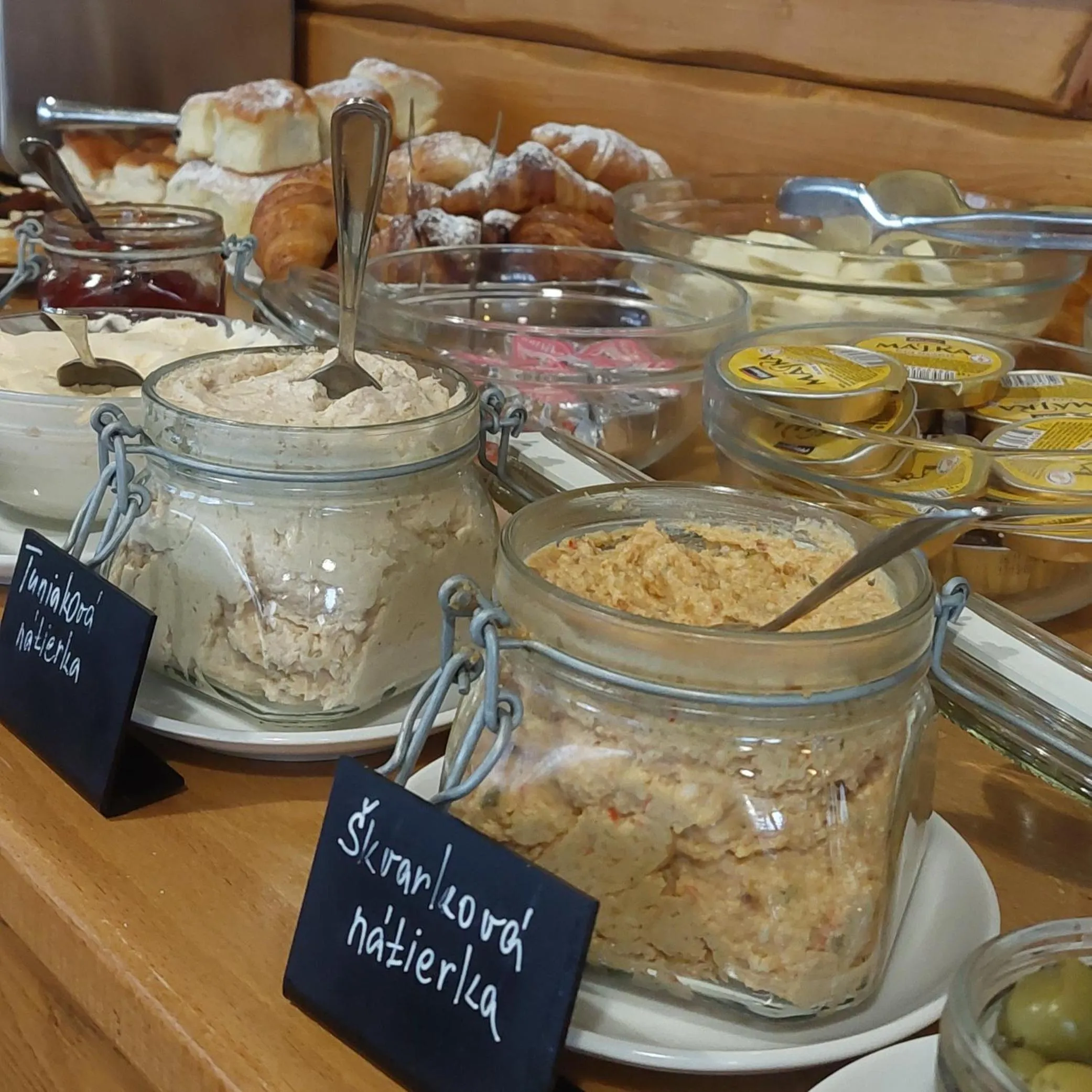 Breakfast, Food in Hotel Diery