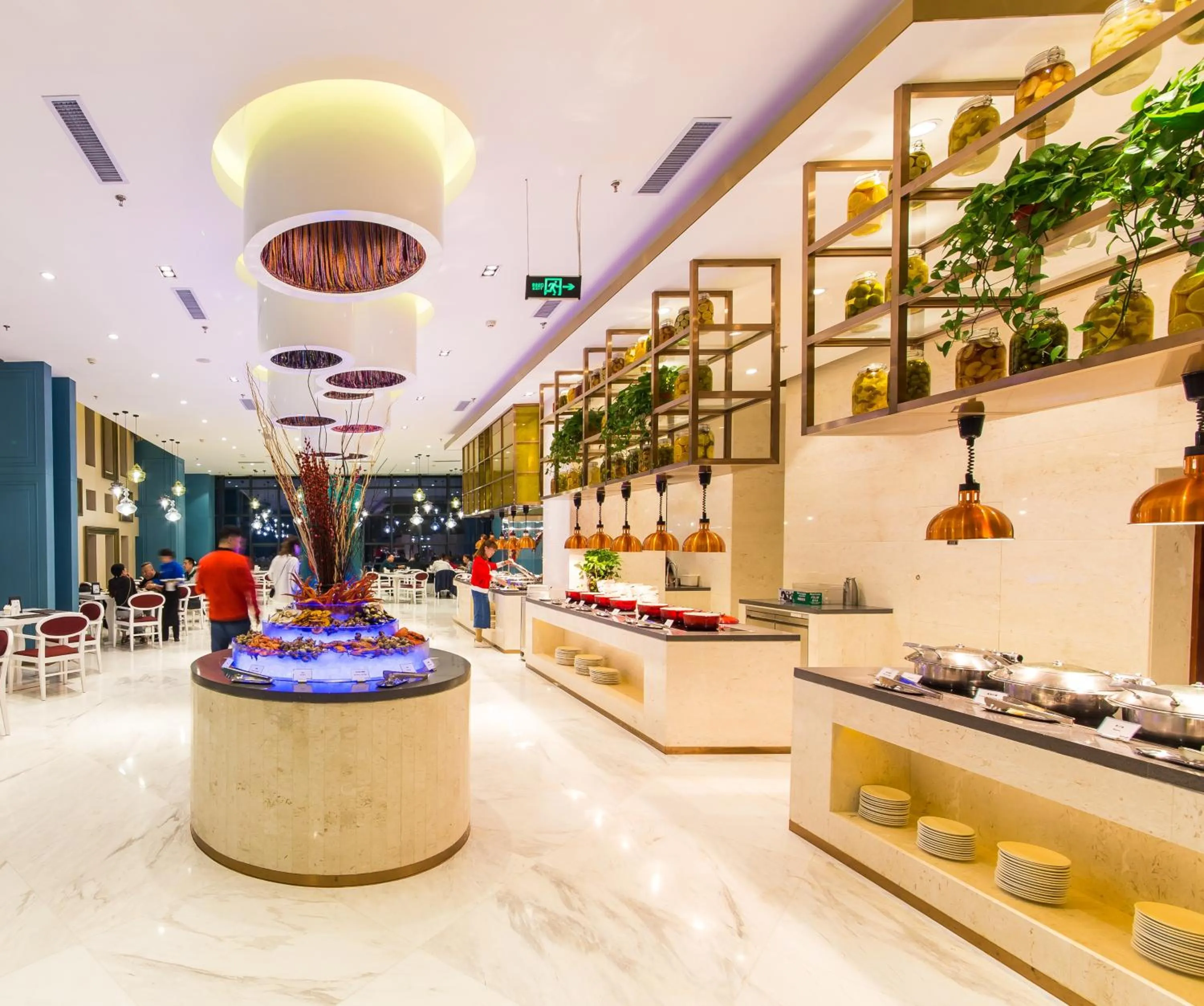 Restaurant/places to eat in Radisson Blu Hotel Liuzhou