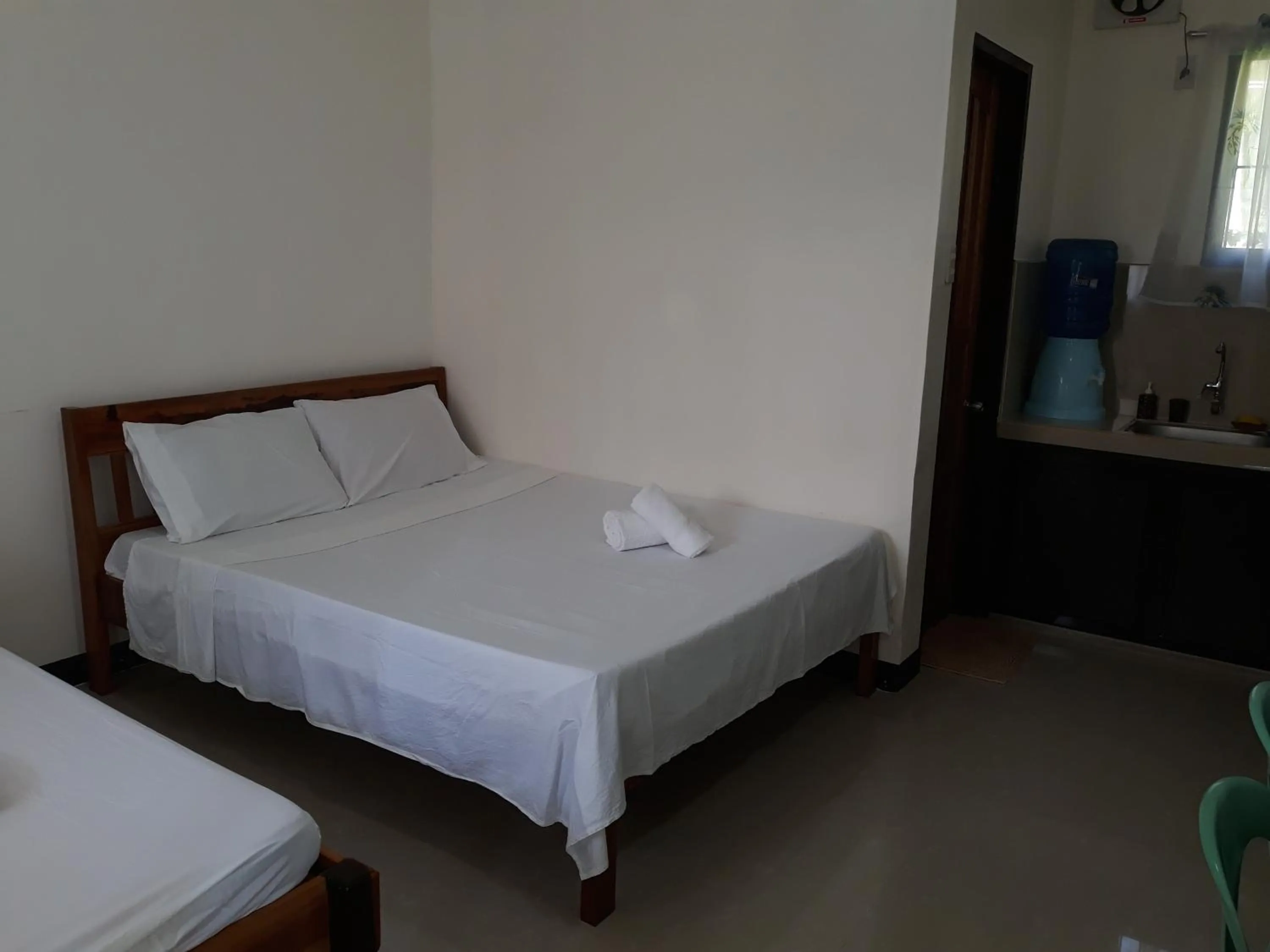Photo of the whole room, Bed in Gardenview Homestay Siargao