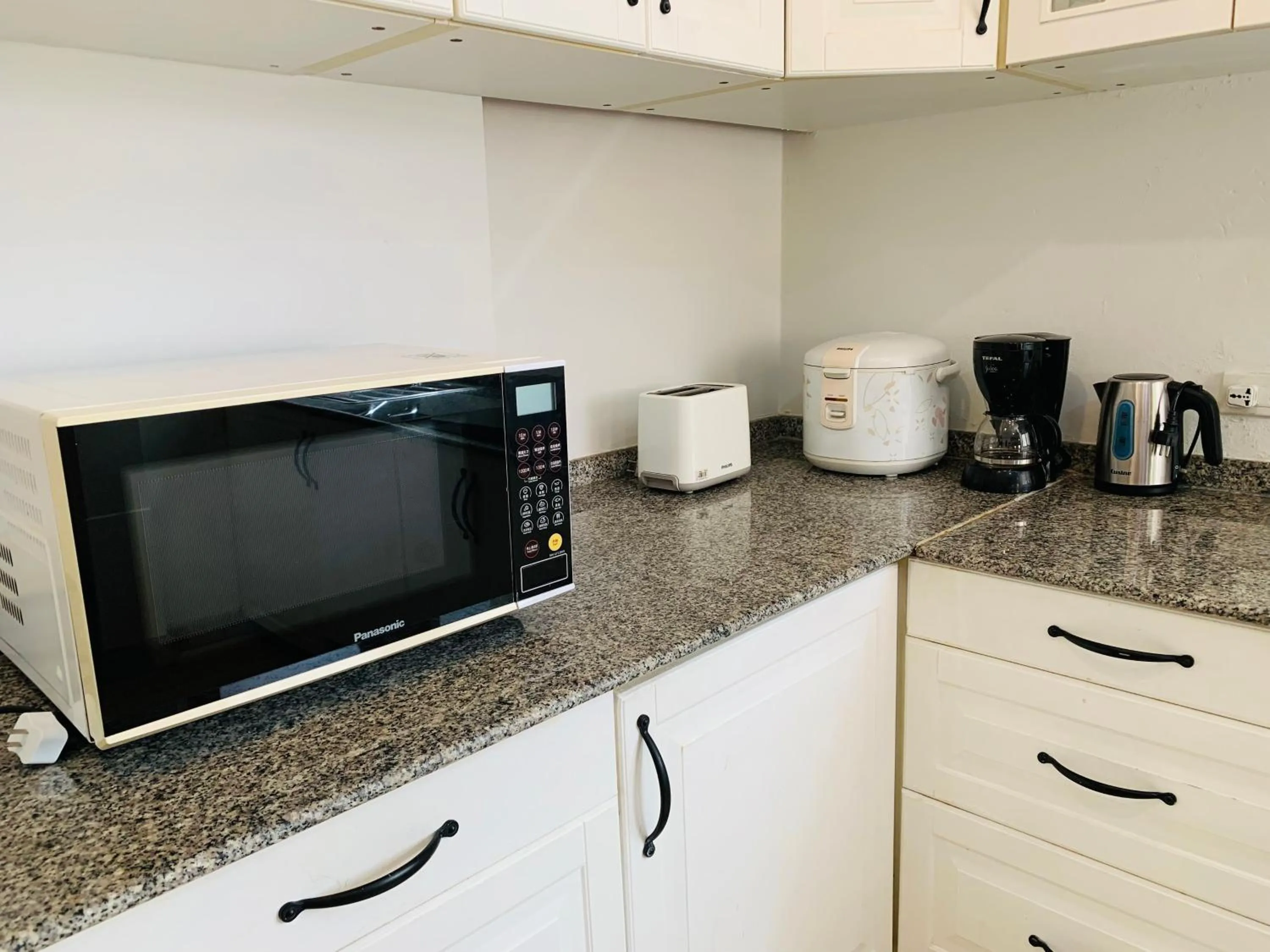 Coffee/tea facilities in BTC Hua Hin Home managed by BTC Boutique Resort