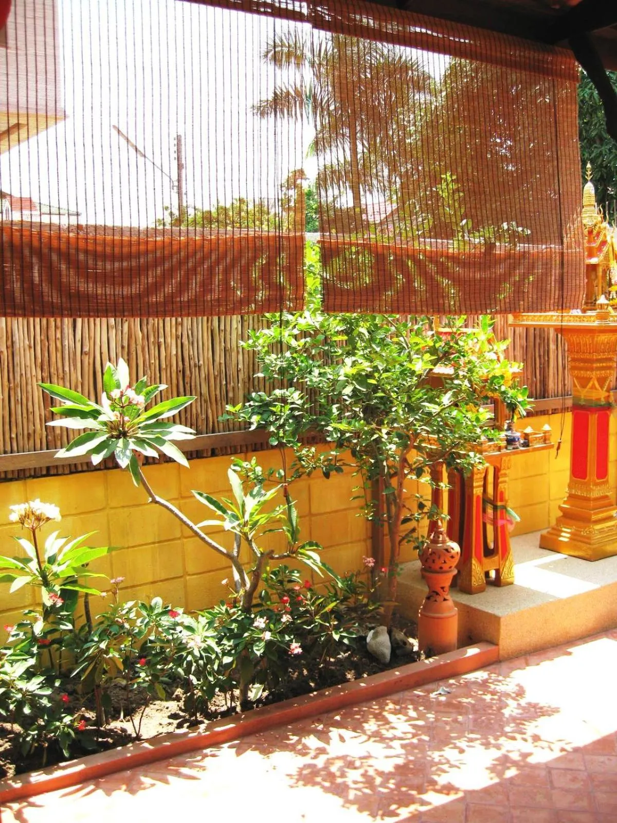 Garden in BTC Hua Hin Home managed by BTC Boutique Resort