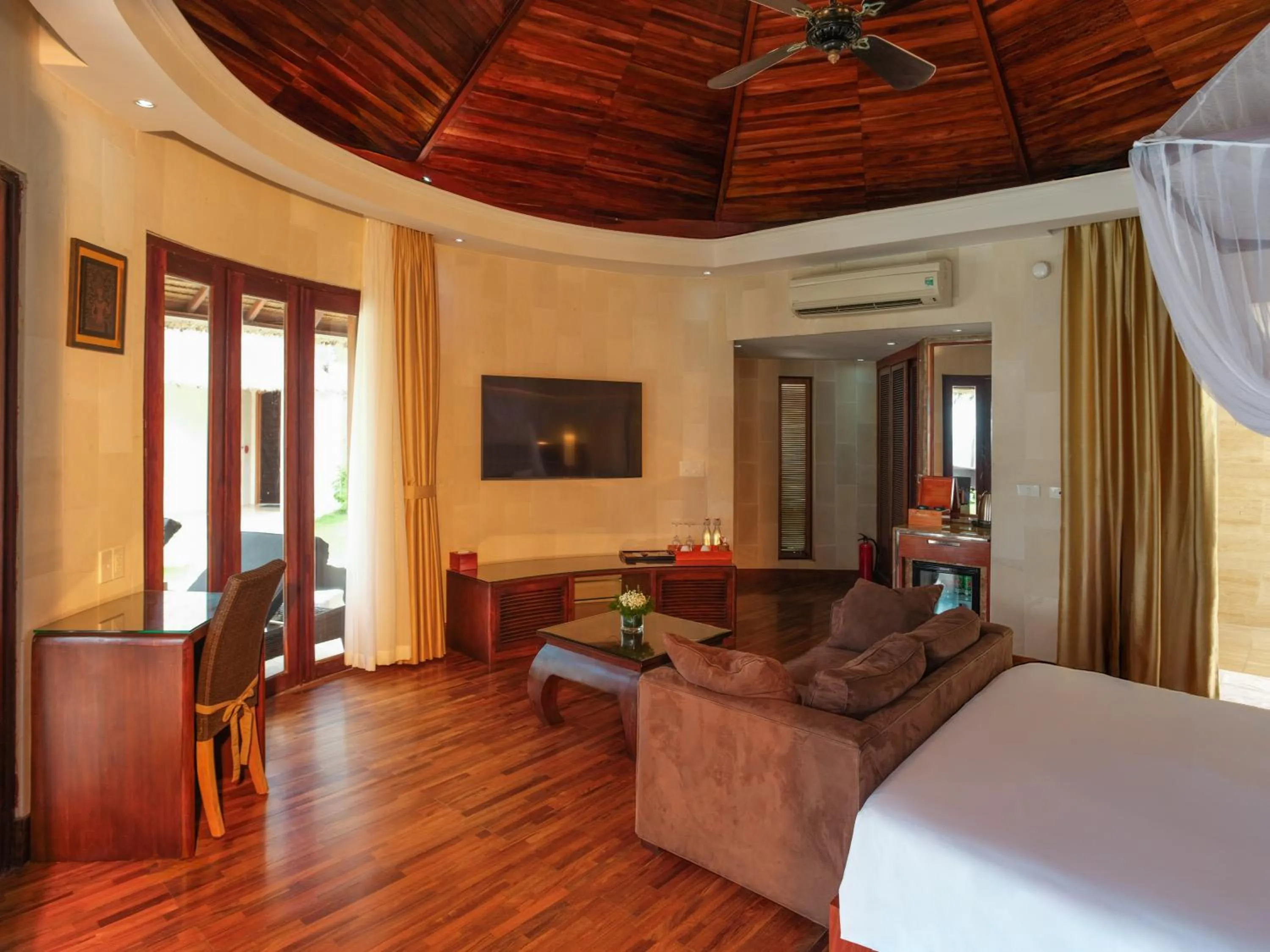 Bed in Sunsea Resort