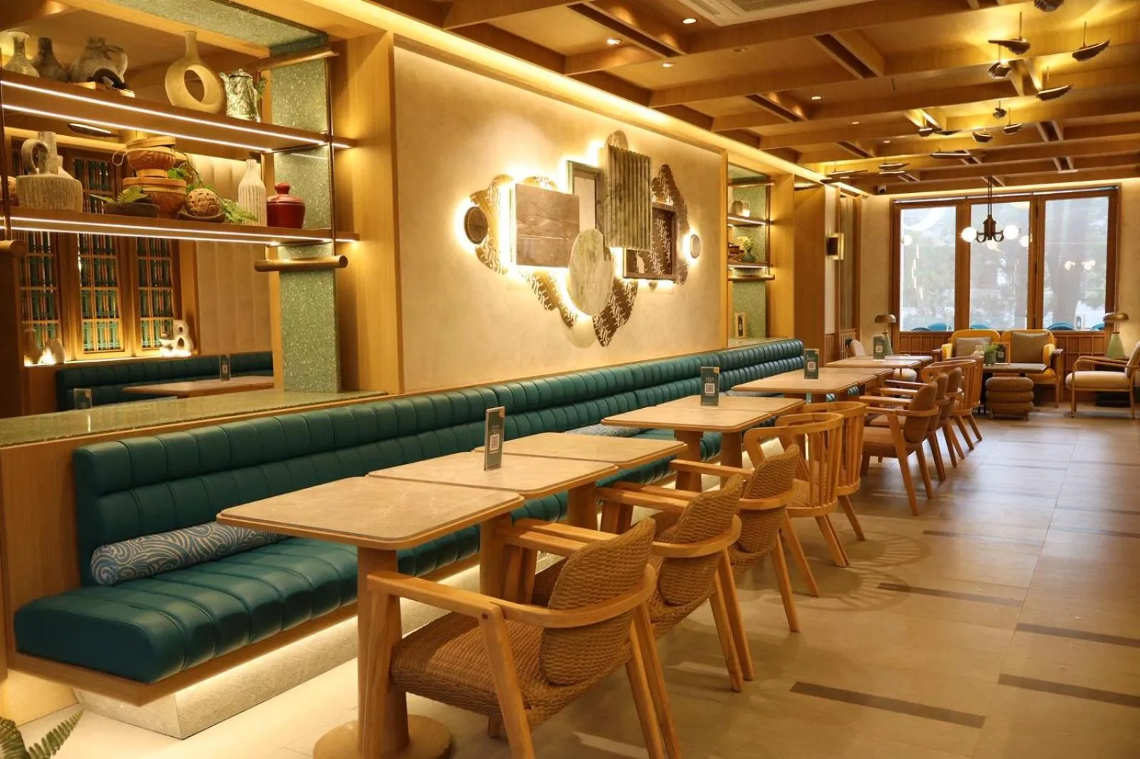 Restaurant/places to eat in The Victoria Hotel Yogyakarta