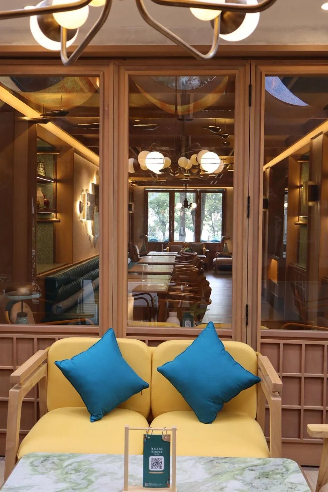 Restaurant/places to eat in The Victoria Hotel Yogyakarta