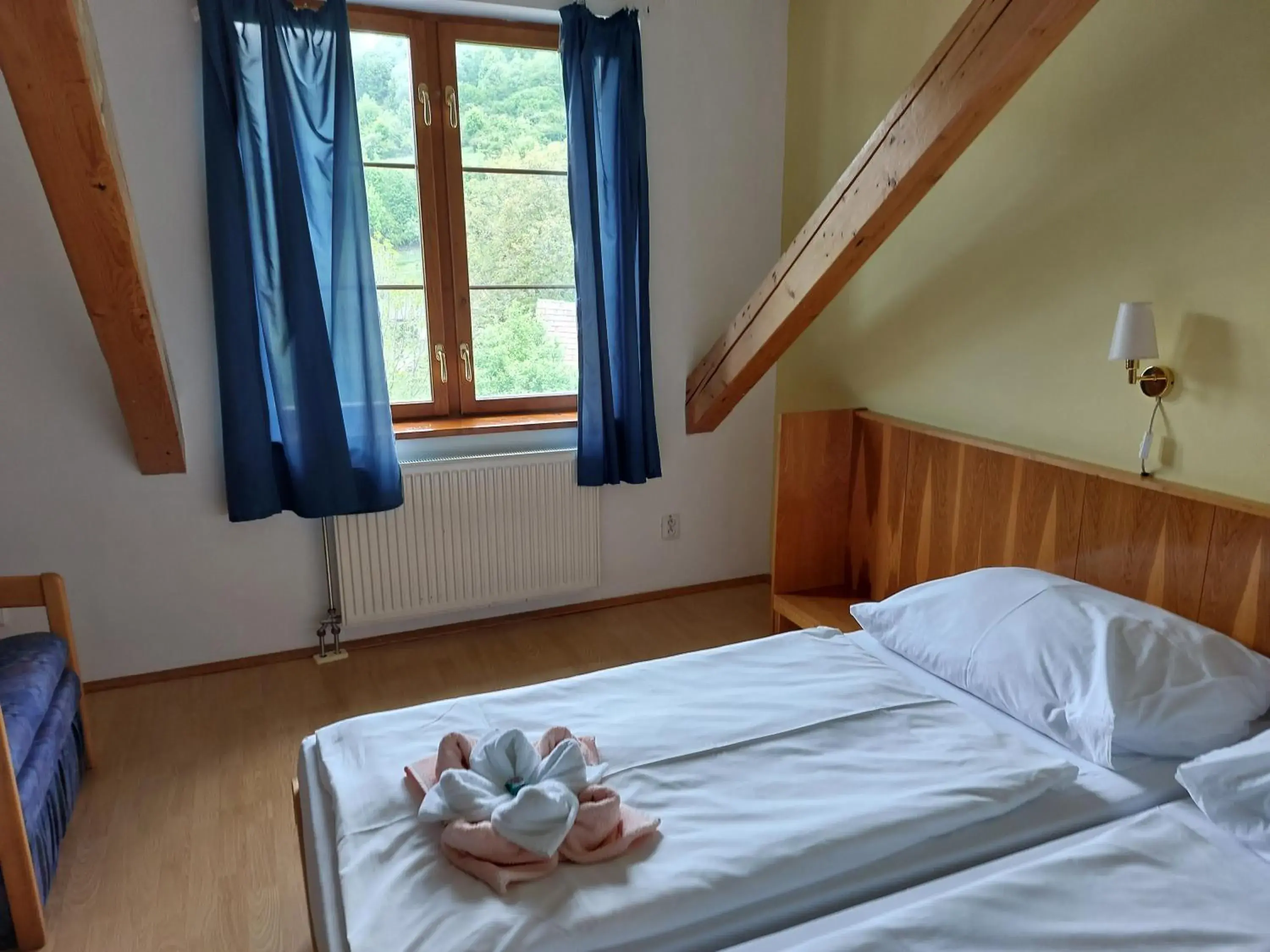 Twin Room with Garden View in Hotel Gold Twin Room with Garden View in Hotel Gold