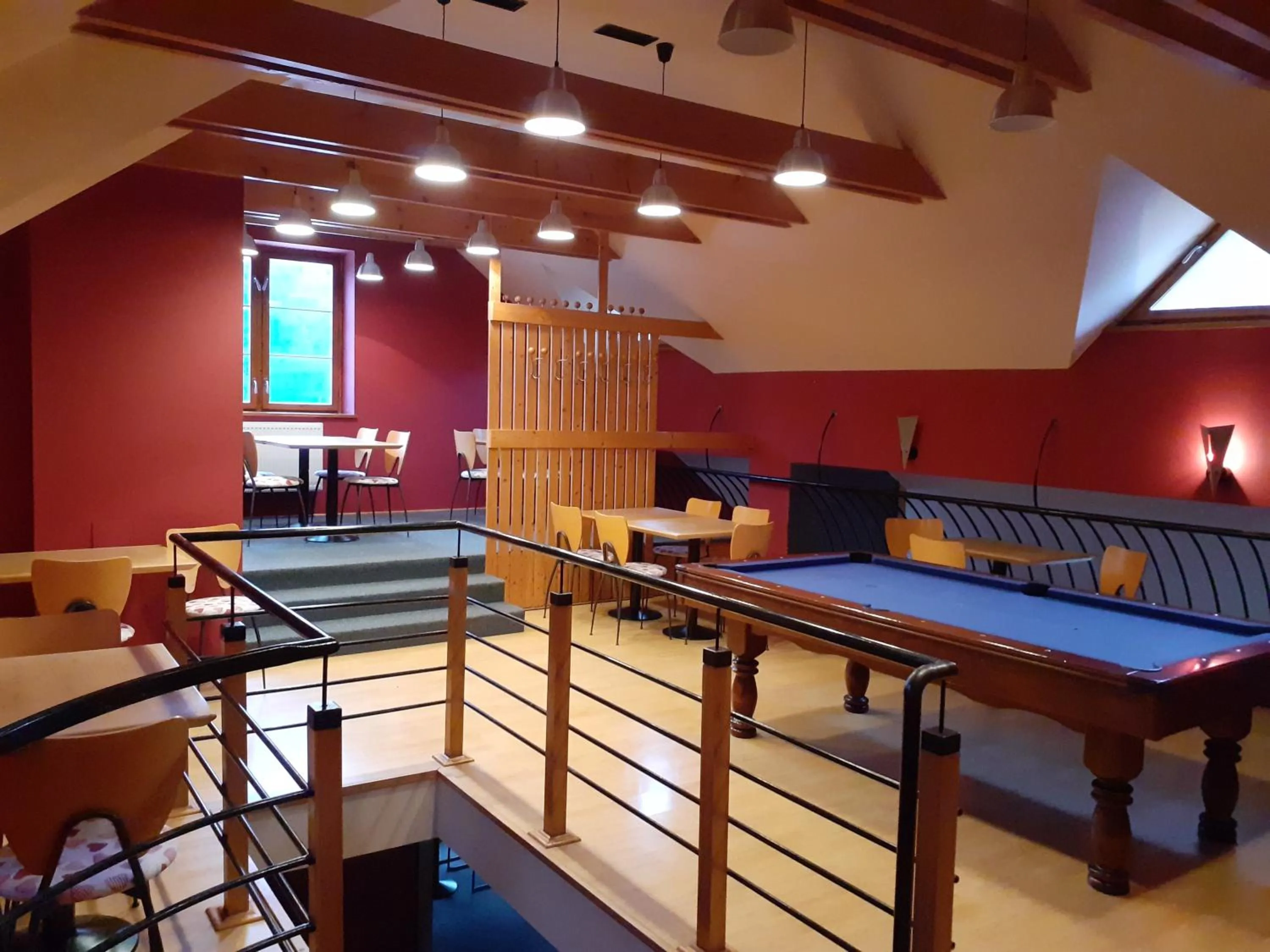 Billiard in Hotel Gold