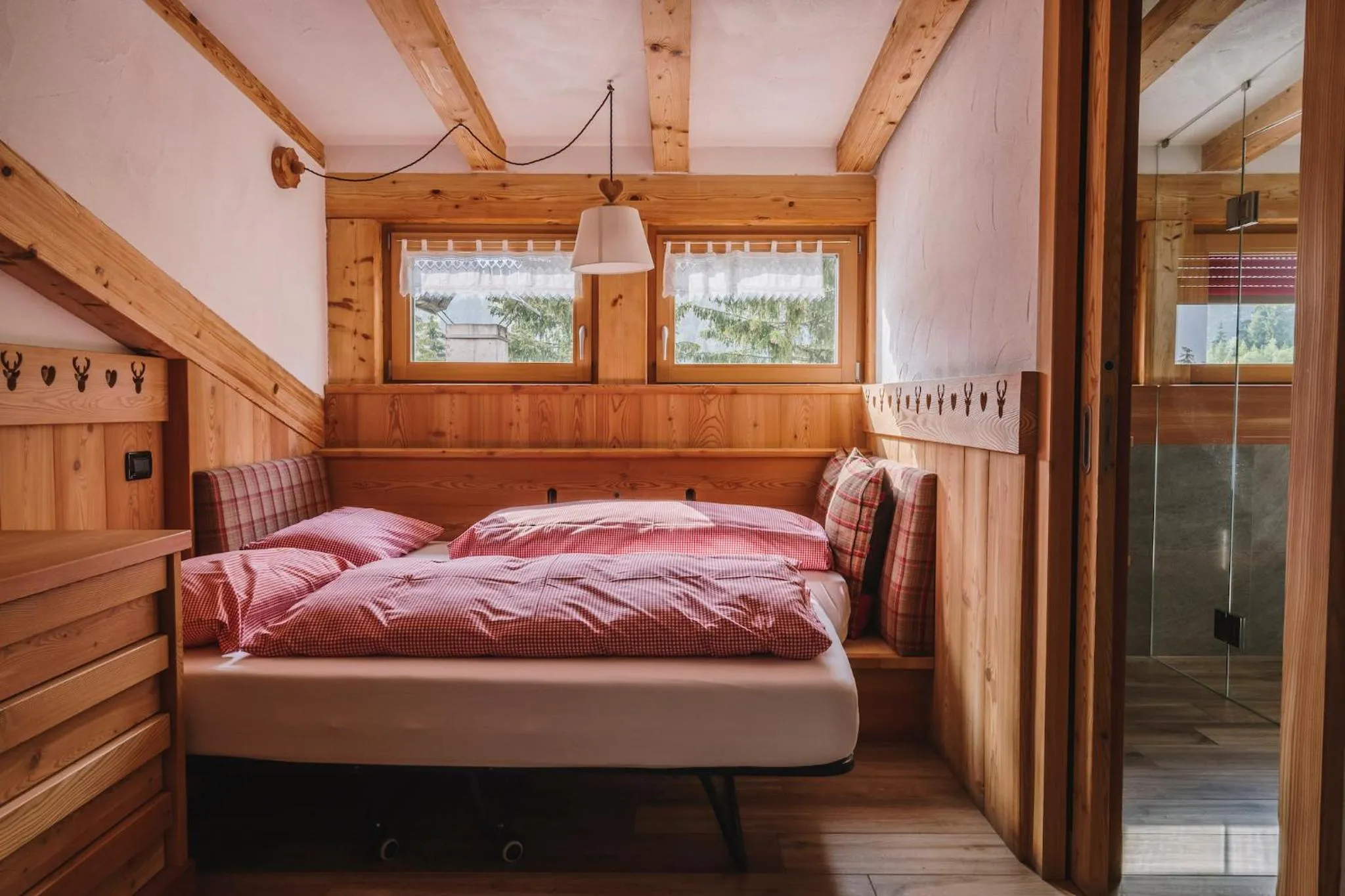 Bed in Chalet Pineta relax location