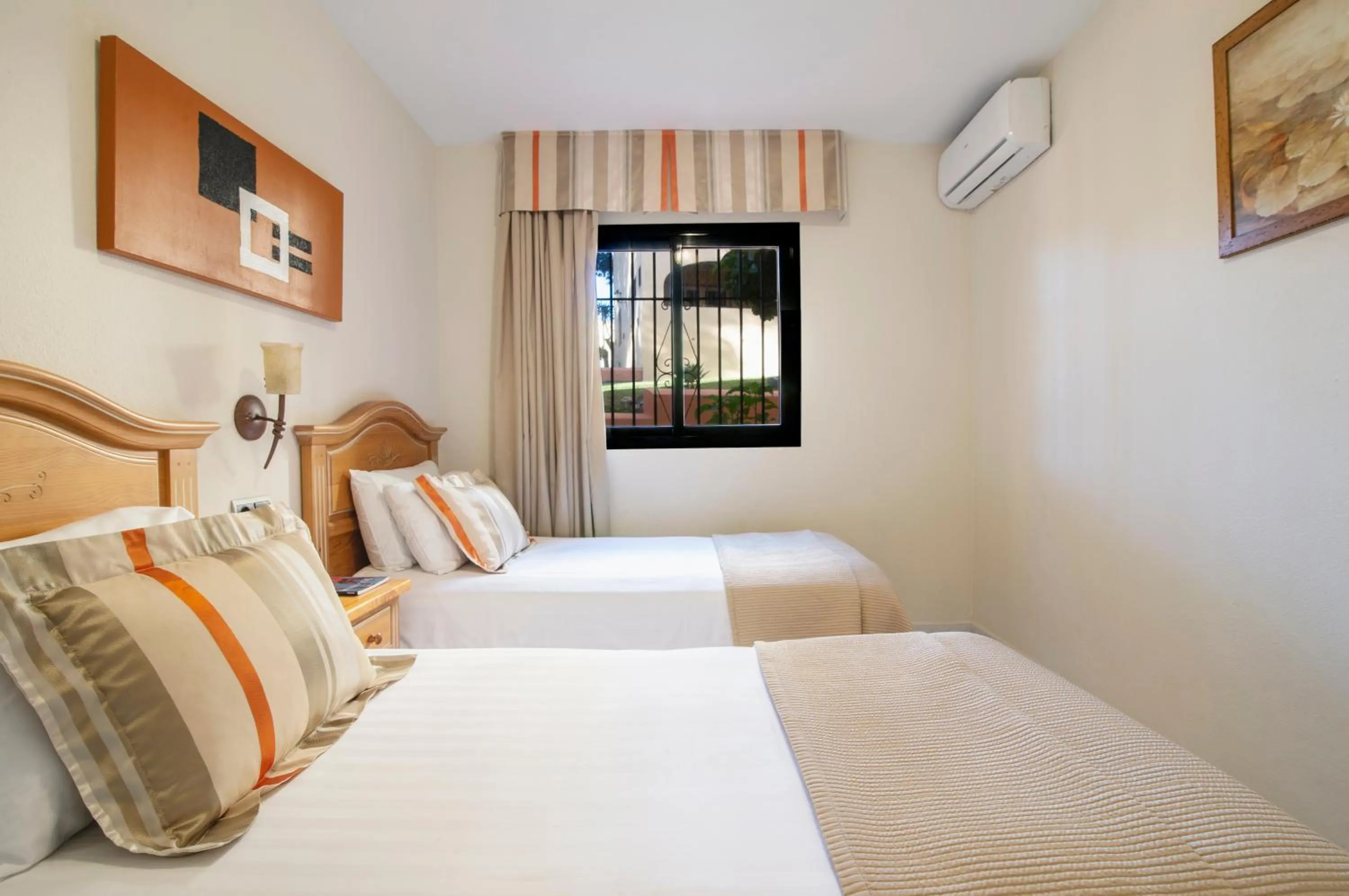 Bed in Macdonald Doña Lola Resort