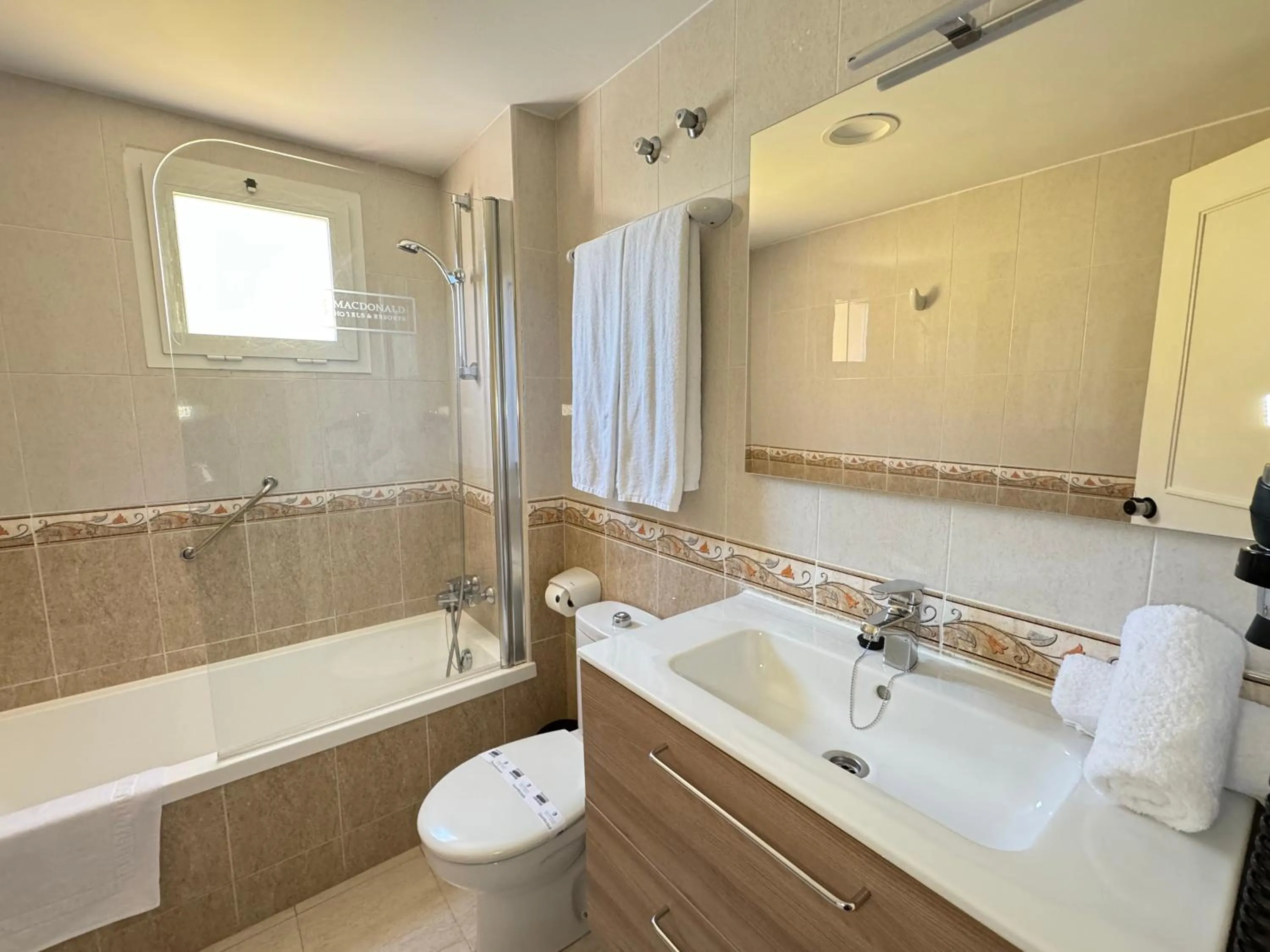 Bathroom in Macdonald Doña Lola Resort