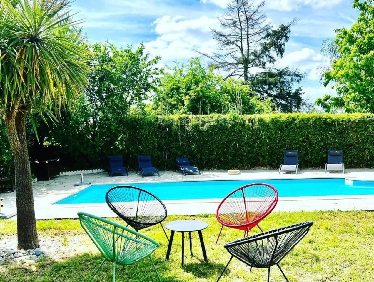 Property building in Les Tuileries de Chanteloup