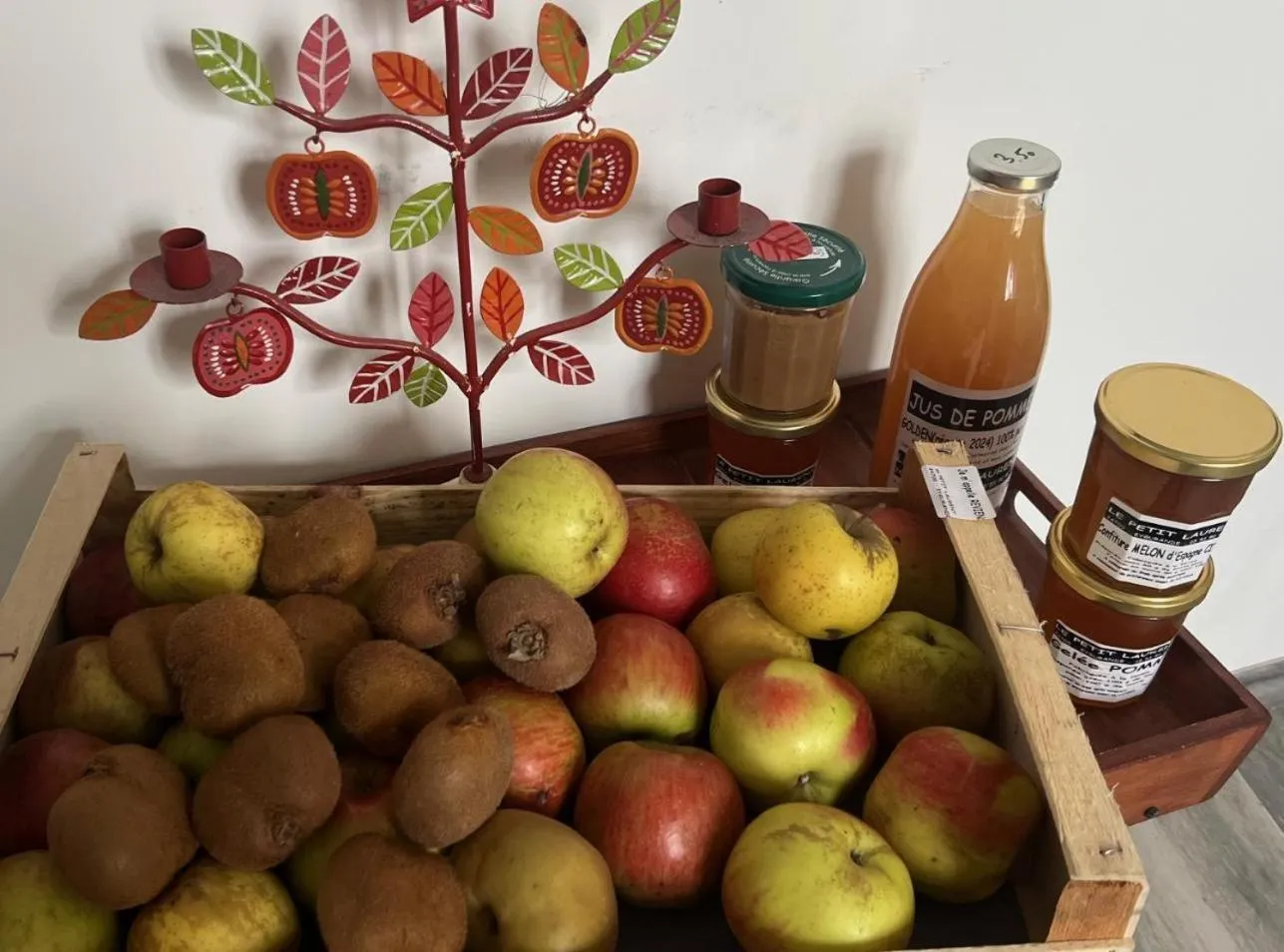 Restaurant/places to eat in Les Tuileries de Chanteloup