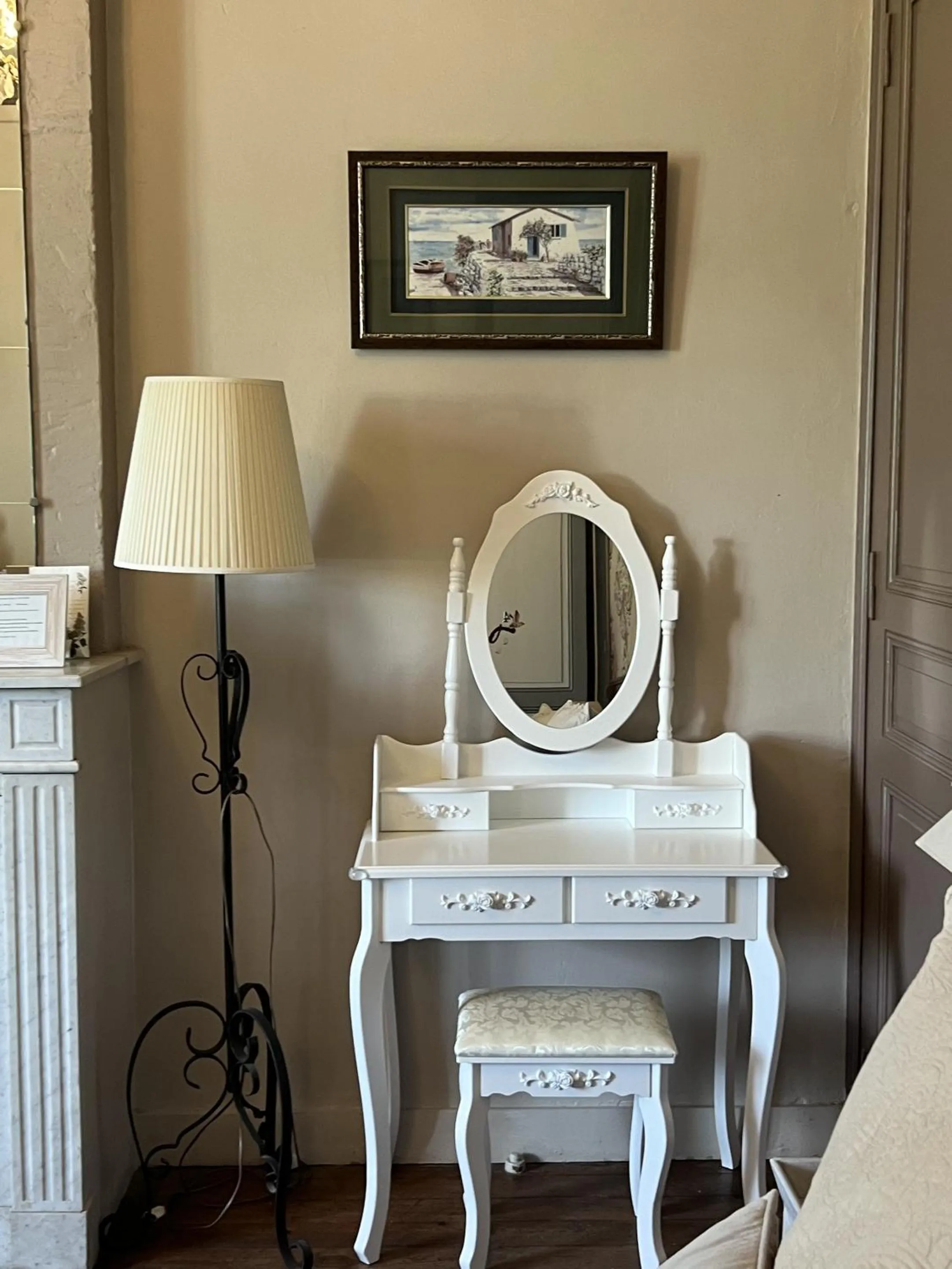 Bedroom in Les Tuileries de Chanteloup