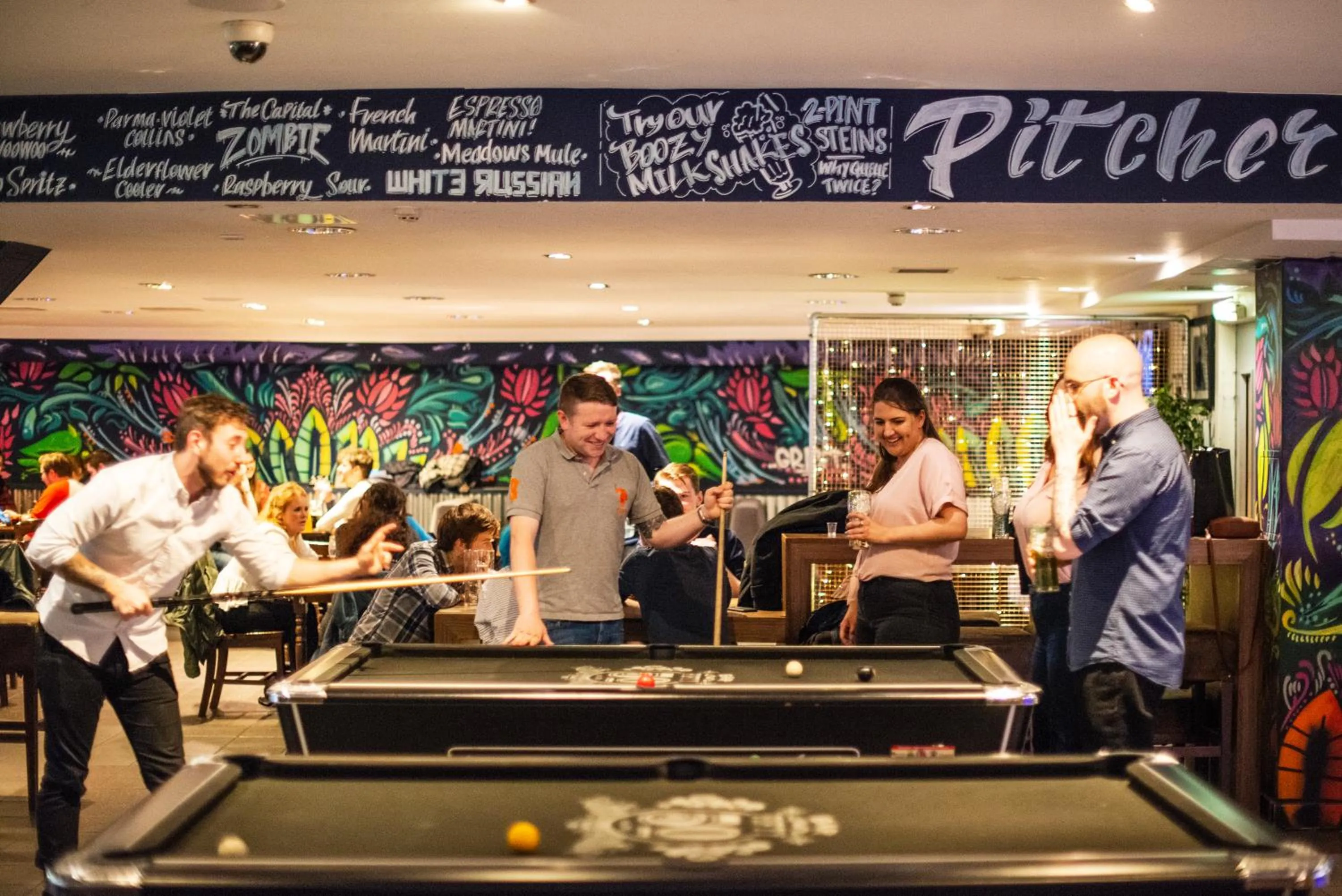 People in a&o Edinburgh City