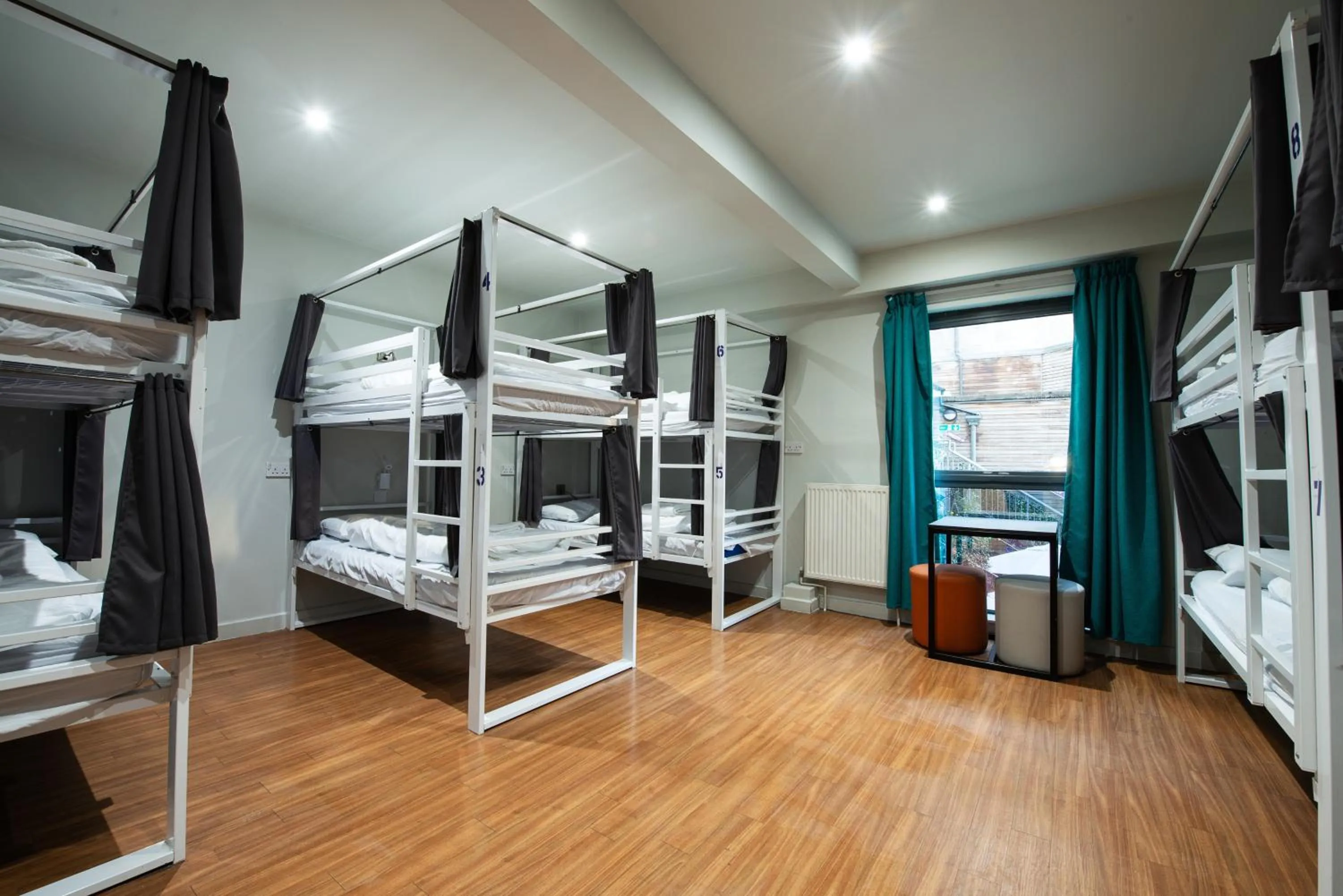 Photo of the whole room, Bed in a&o Edinburgh City