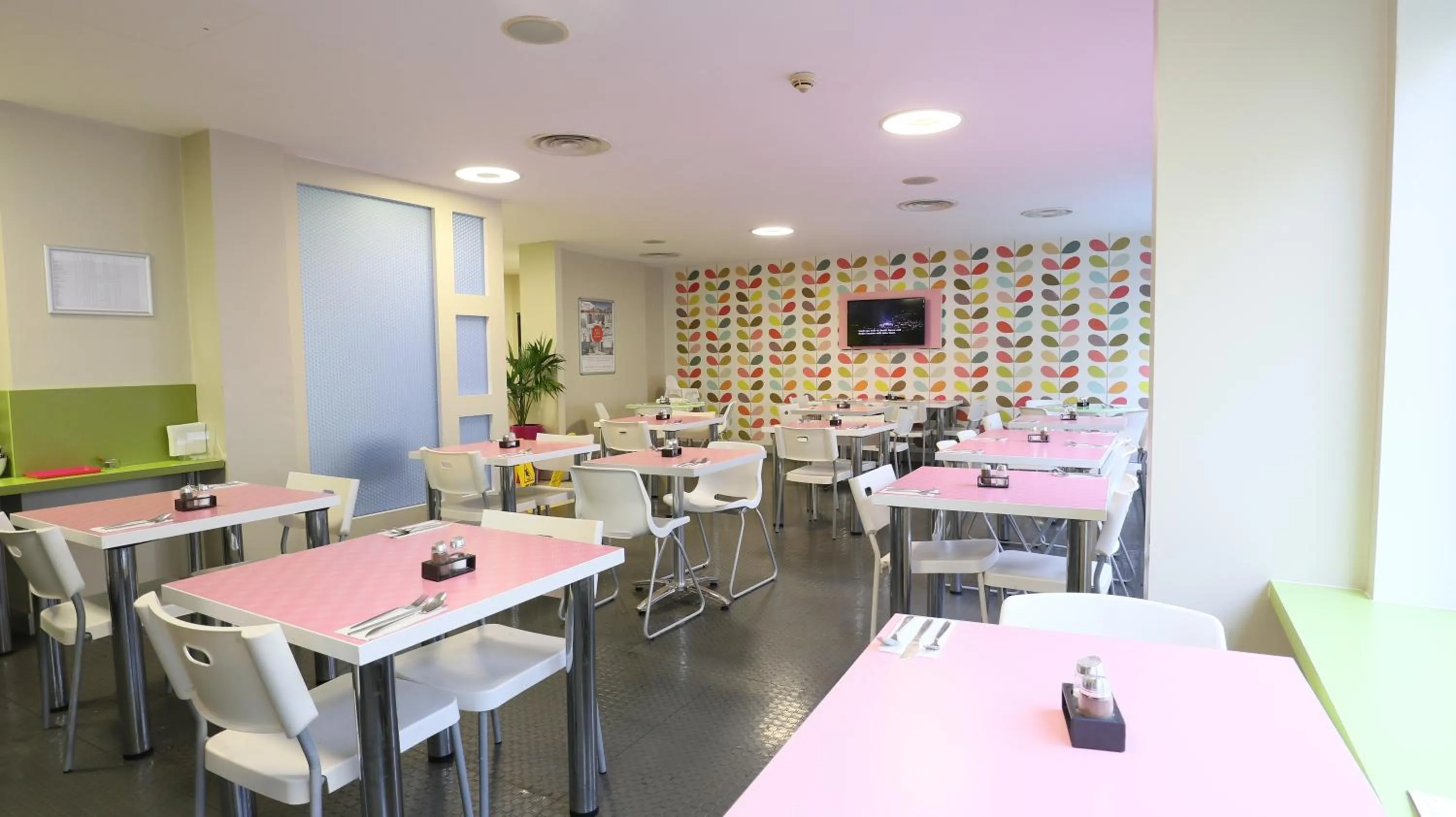 Breakfast in Citrus Hotel Cheltenham by Compass Hospitality