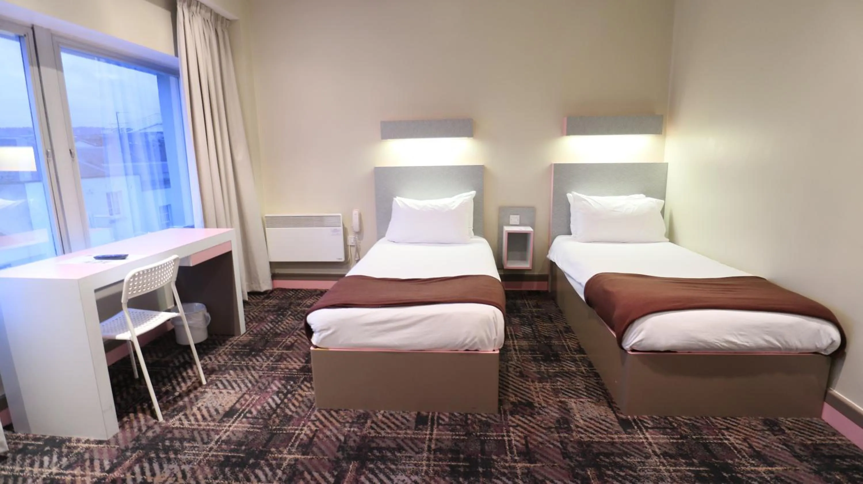 Bedroom in Citrus Hotel Cheltenham by Compass Hospitality