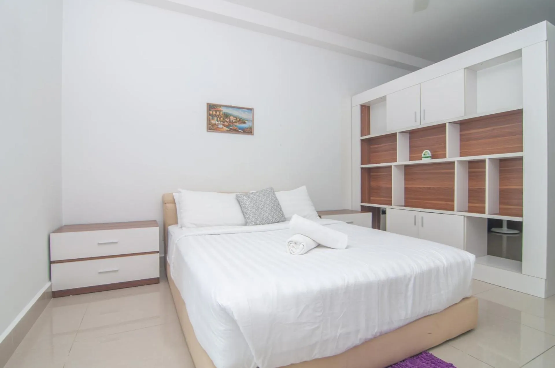 Bed in Shaftsbury Cyberjaya by IdealHub