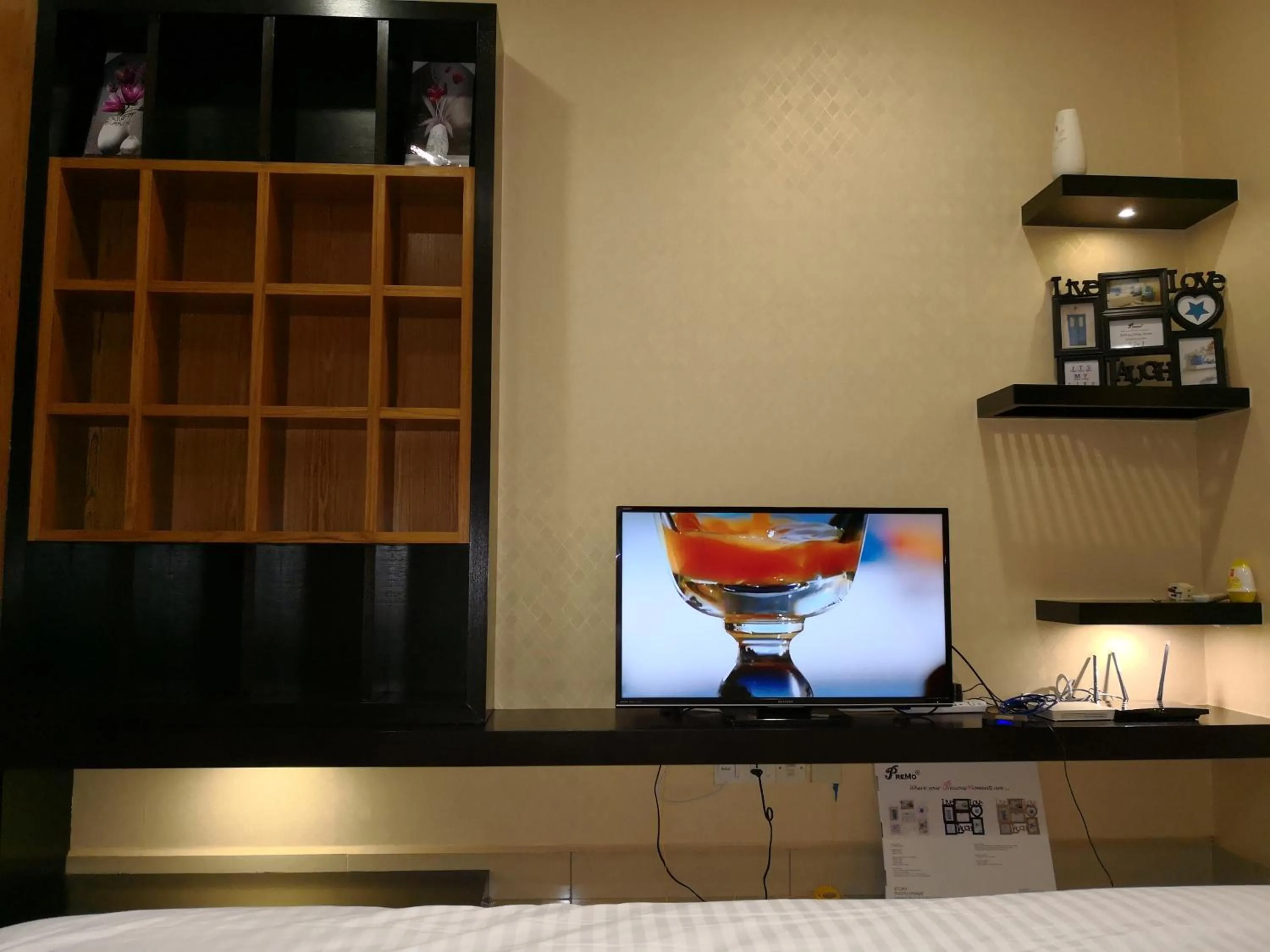 Bed in Shaftsbury Cyberjaya by IdealHub