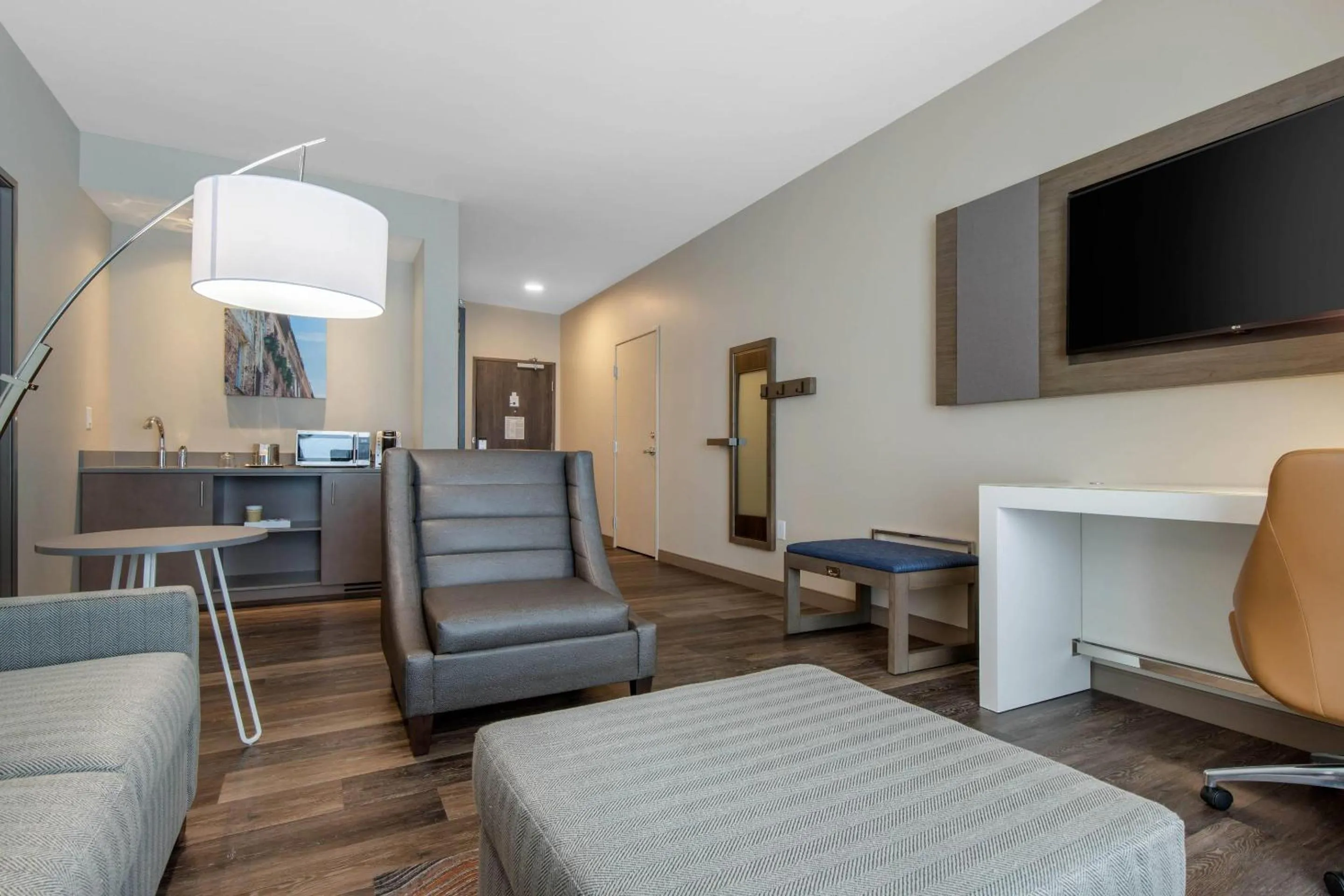 Bedroom in Cambria Hotel Mount Pleasant - Charleston