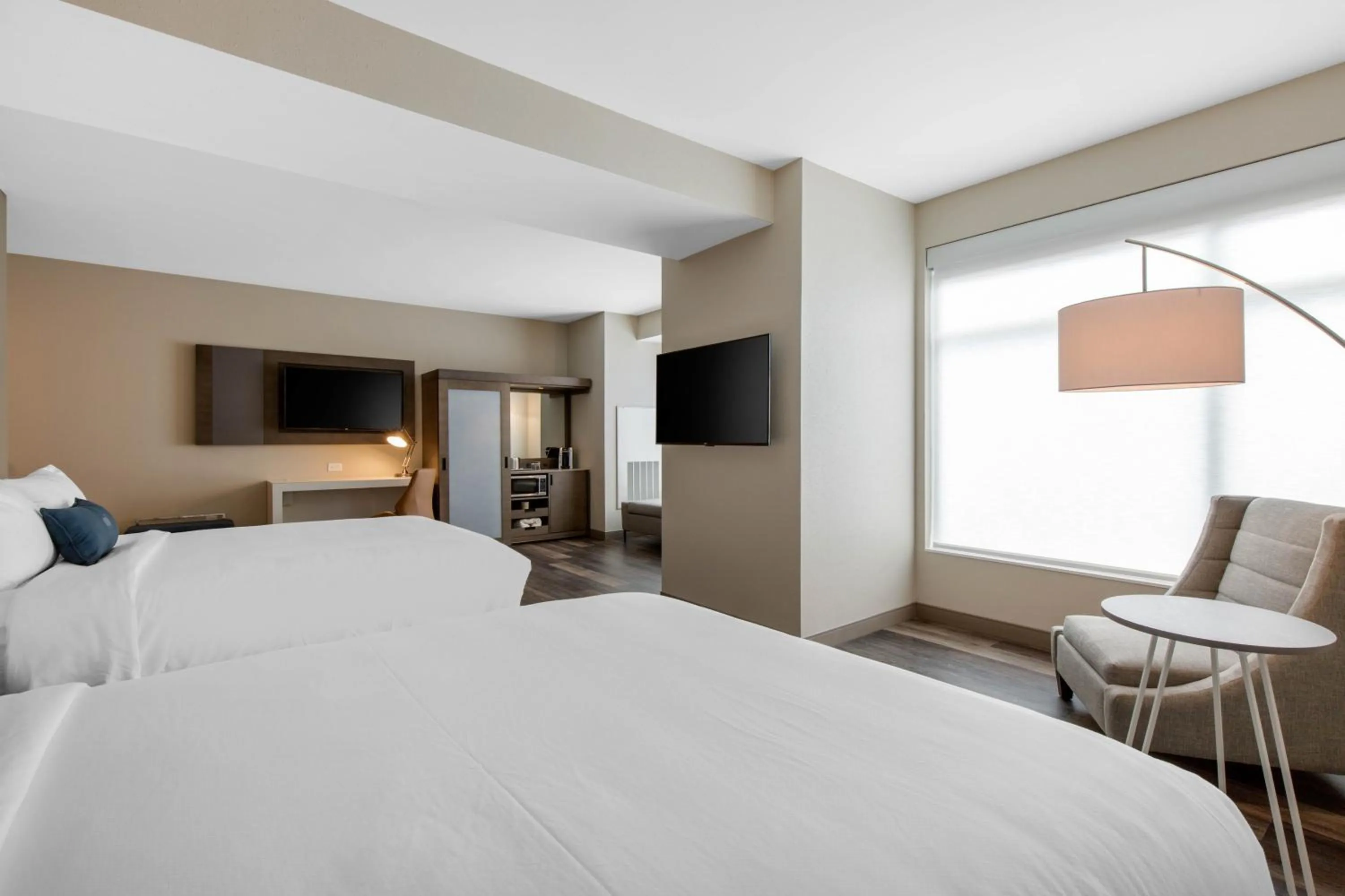 Bedroom, Bed in Cambria Hotel Mount Pleasant - Charleston