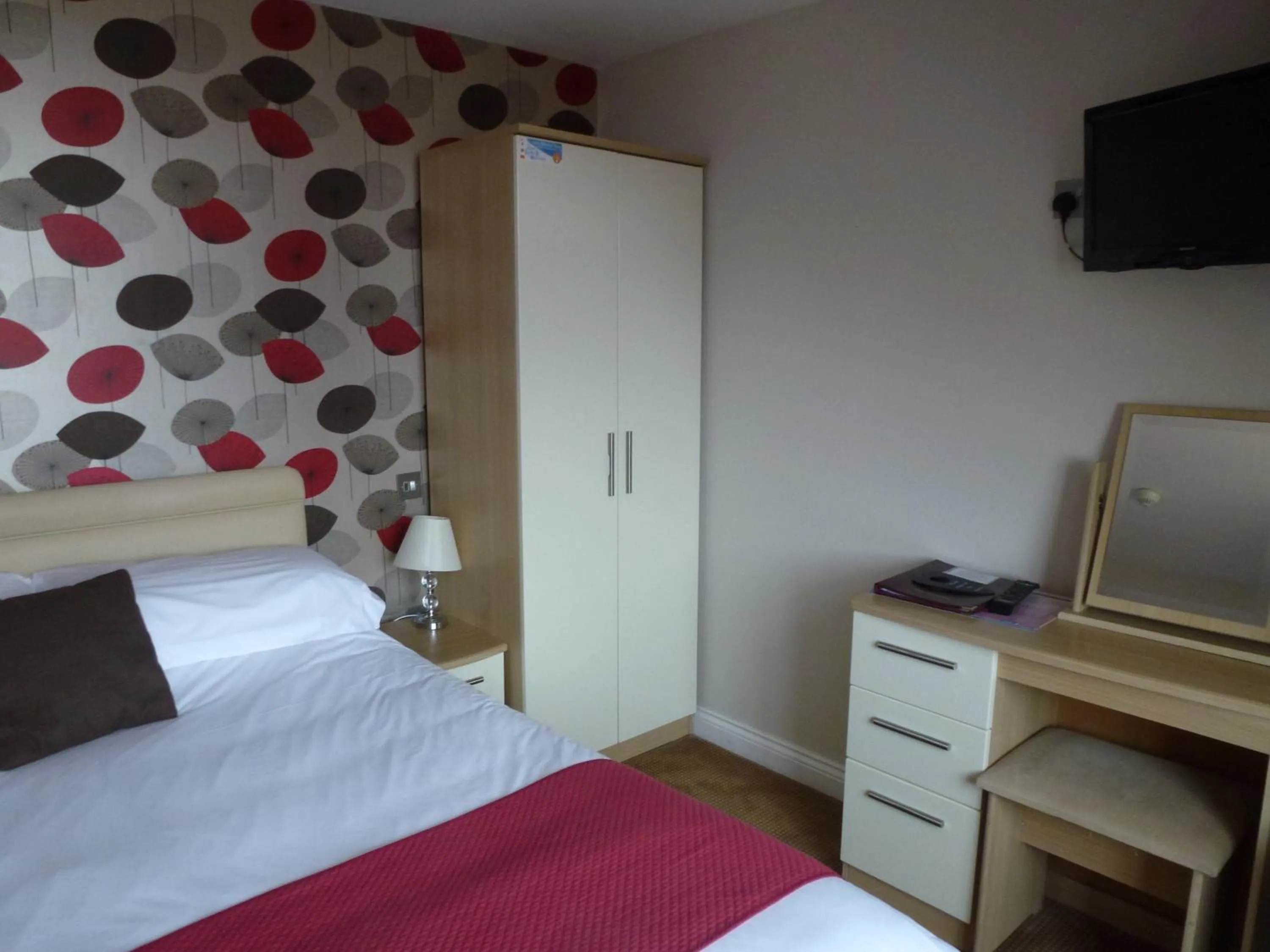 Bed in Boathouse Hotel