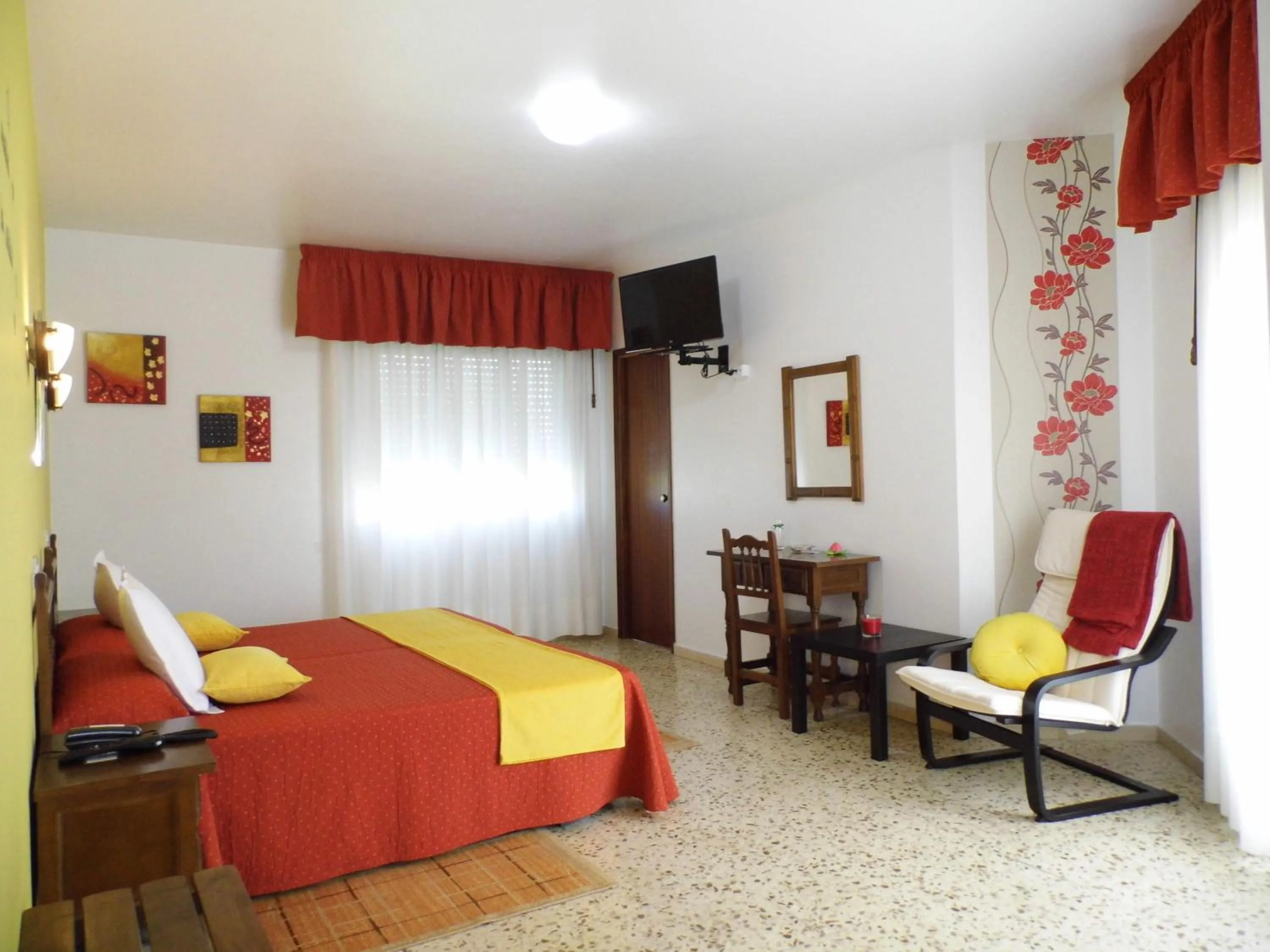 TV and multimedia, Bed in Hotel Arboleda