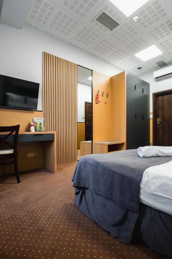 Bed in Hotel Poniatowski