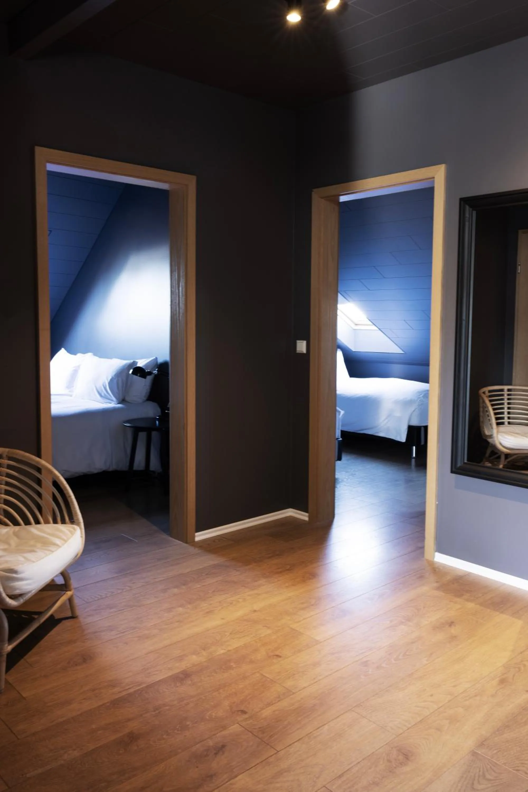 Photo of the whole room, Bed in Rey Apartments