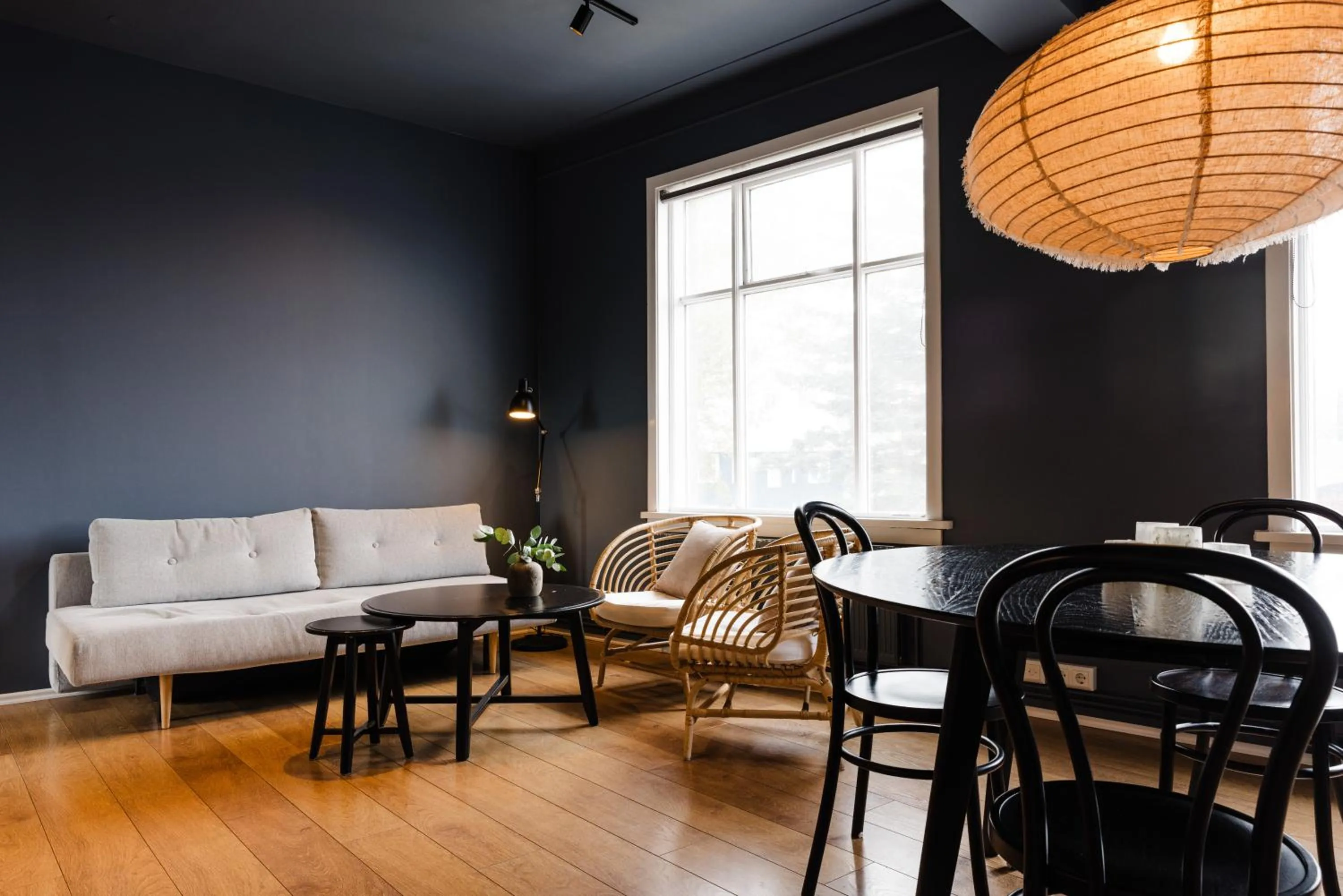 Seating area in Rey Apartments