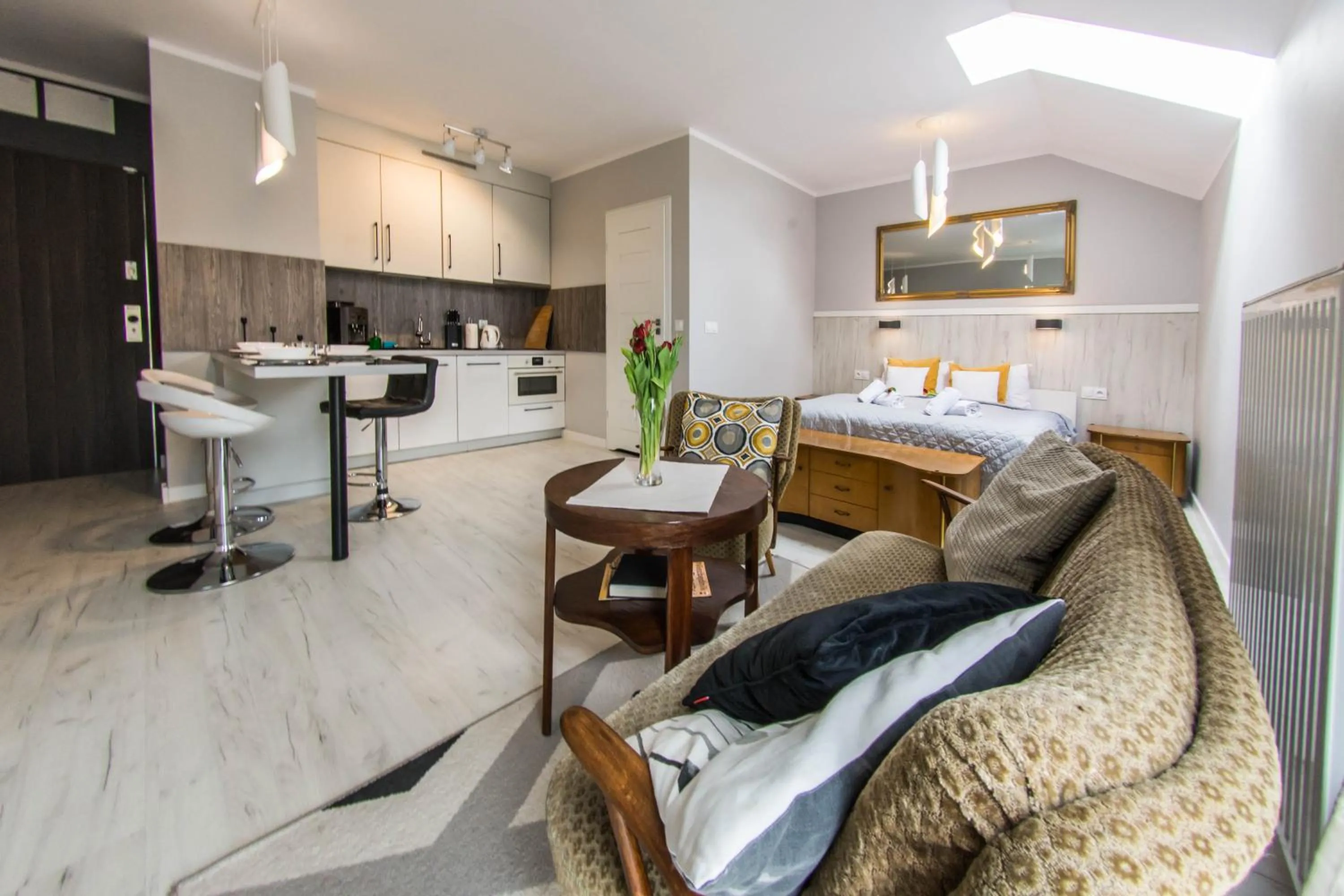 Kitchen or kitchenette, Bed in Apartamenty Izerskie - ul. Cicha 13H-I